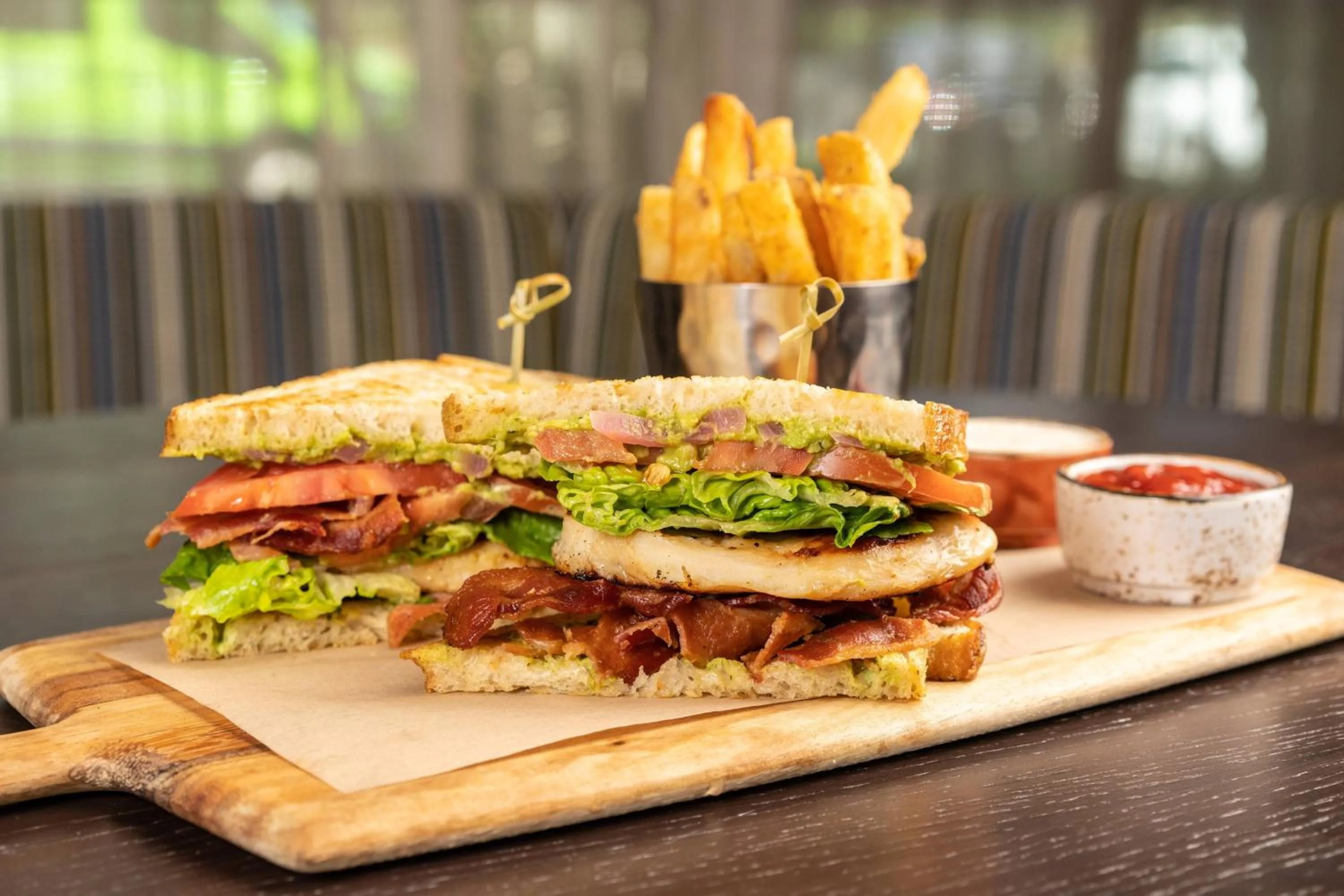 Restaurant/places to eat in Courtyard by Marriott Fort Lauderdale Airport & Cruise Port