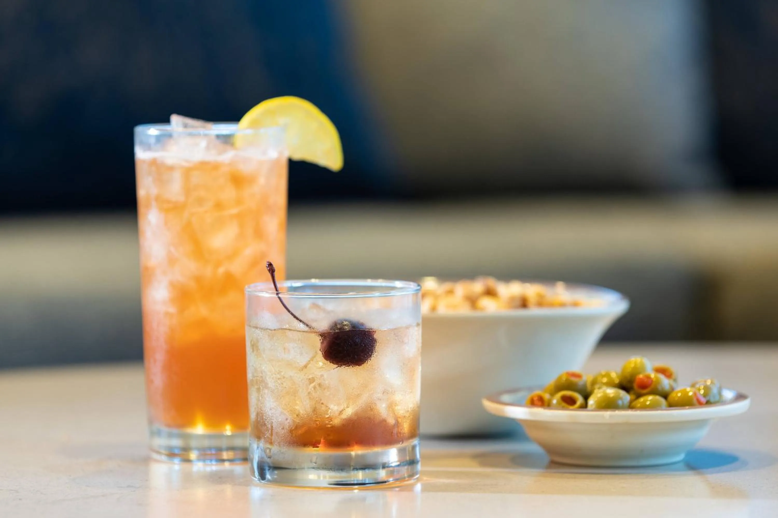 Restaurant/places to eat in Courtyard by Marriott Fort Lauderdale Airport & Cruise Port