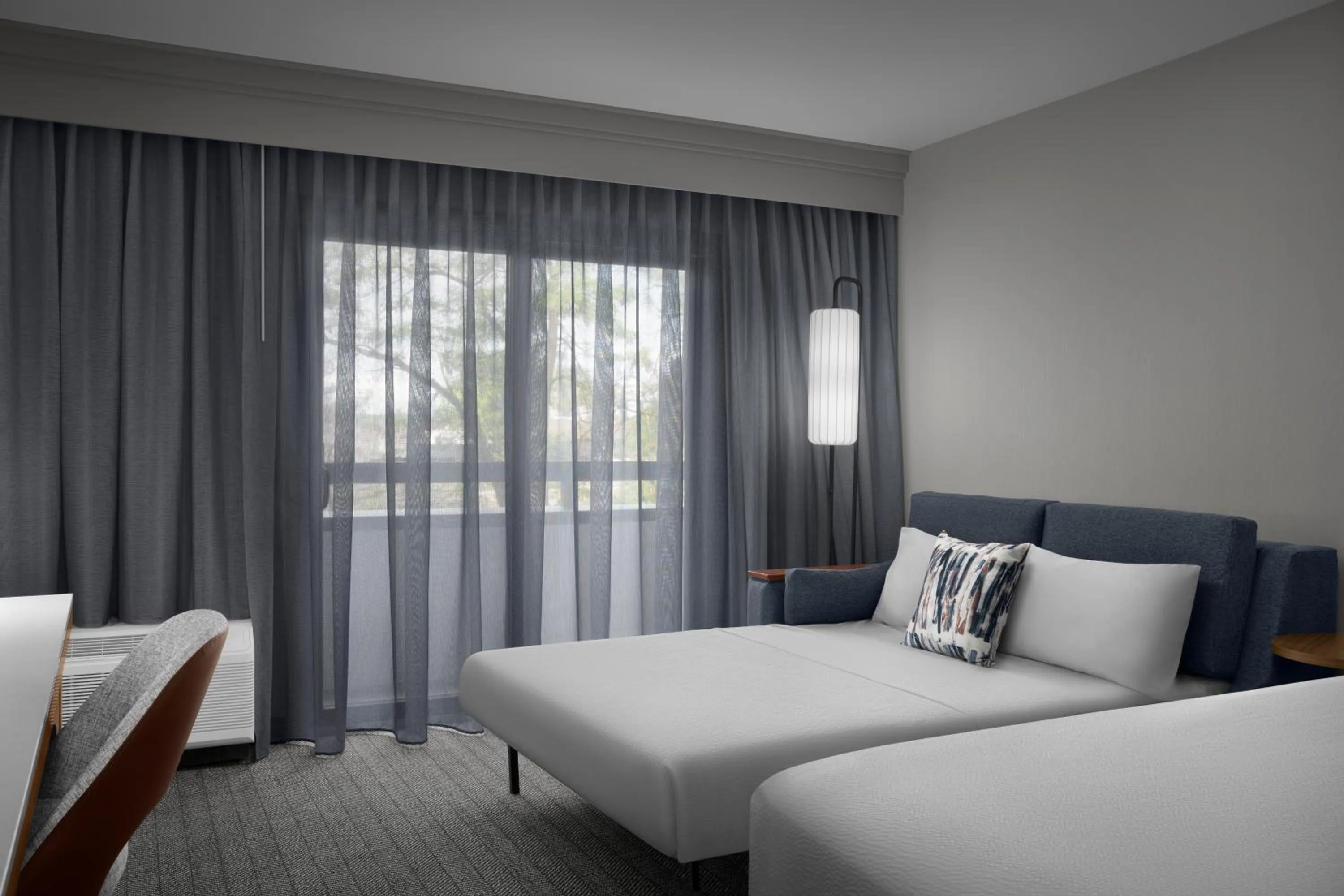 Bedroom, Bed in Courtyard Spokane Downtown at the Convention Center