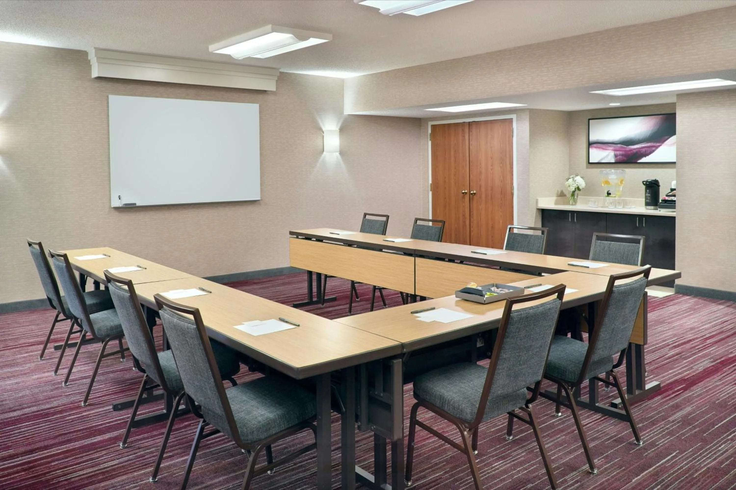 Meeting/conference room in Courtyard Greenville Haywood Mall