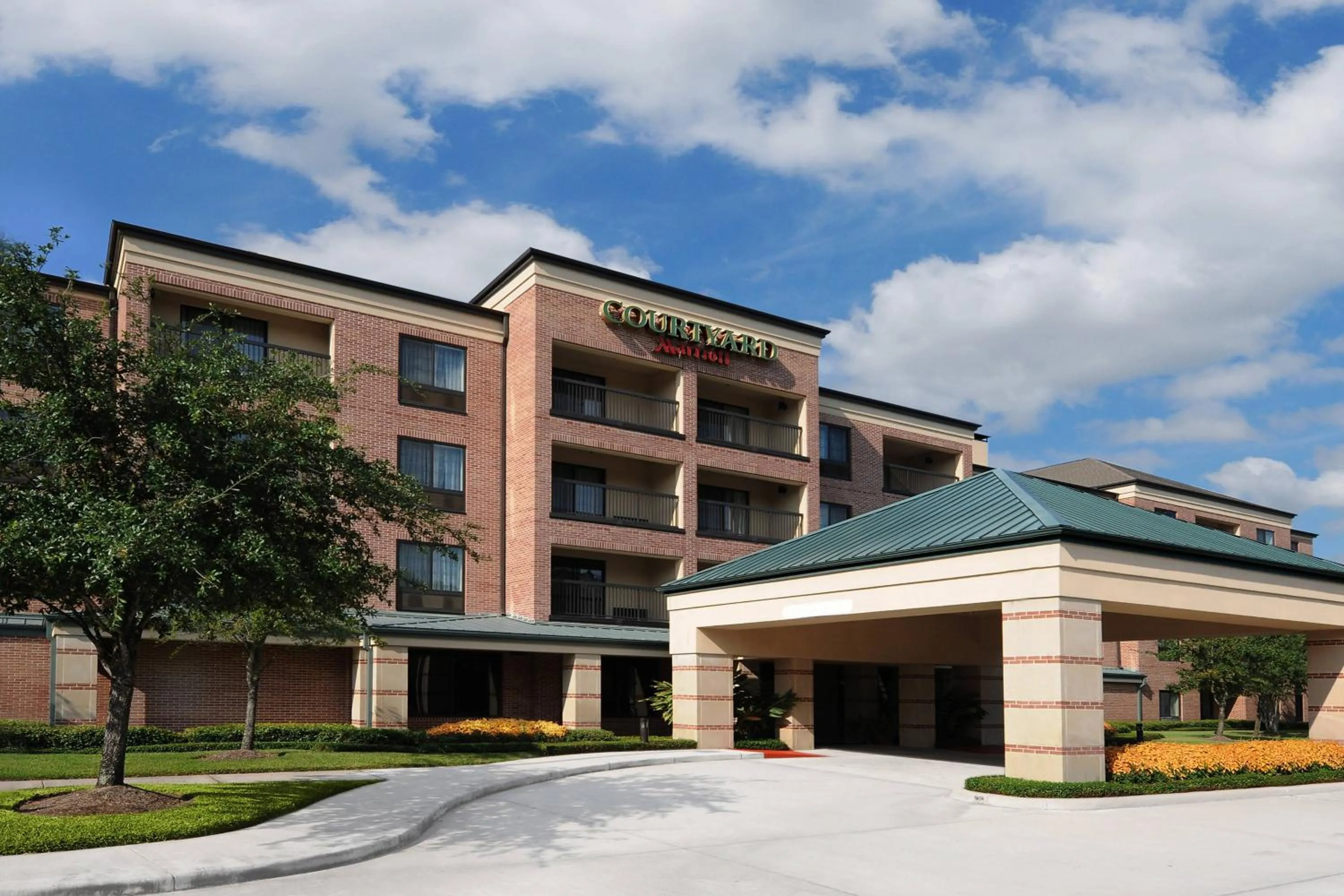 Property building in Courtyard by Marriott Houston Northwest