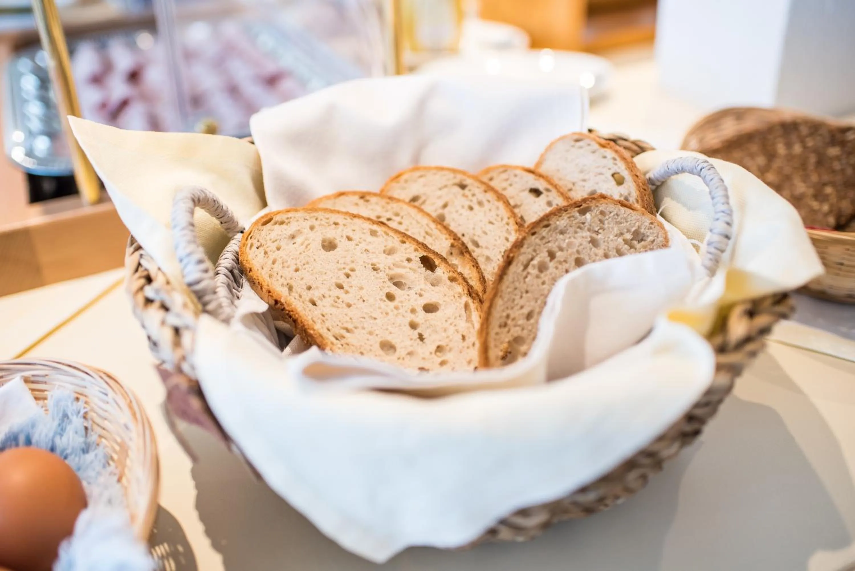 Breakfast in Hotel Schweizerhof