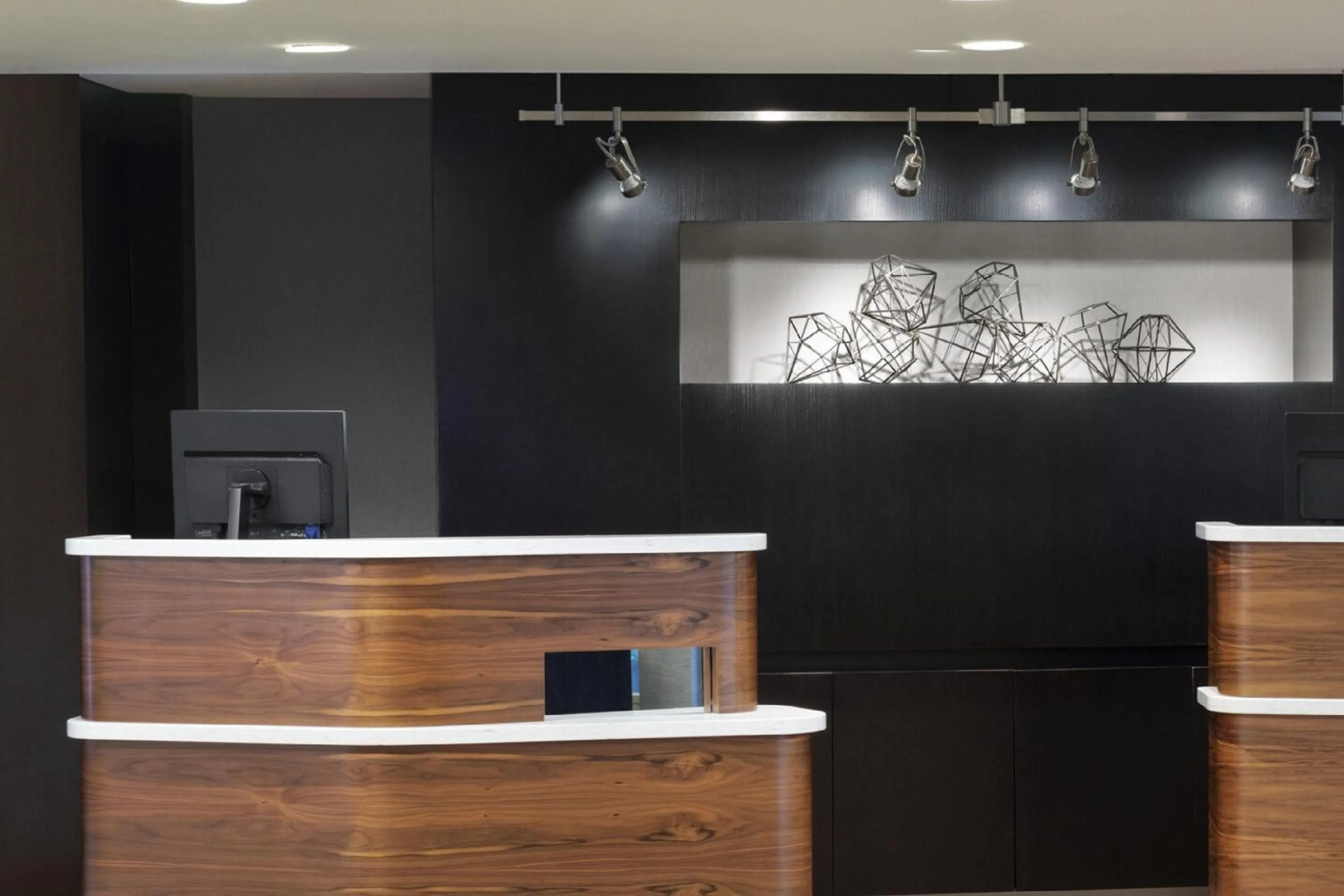 Lobby or reception in Courtyard by Marriott Tarrytown Westchester County