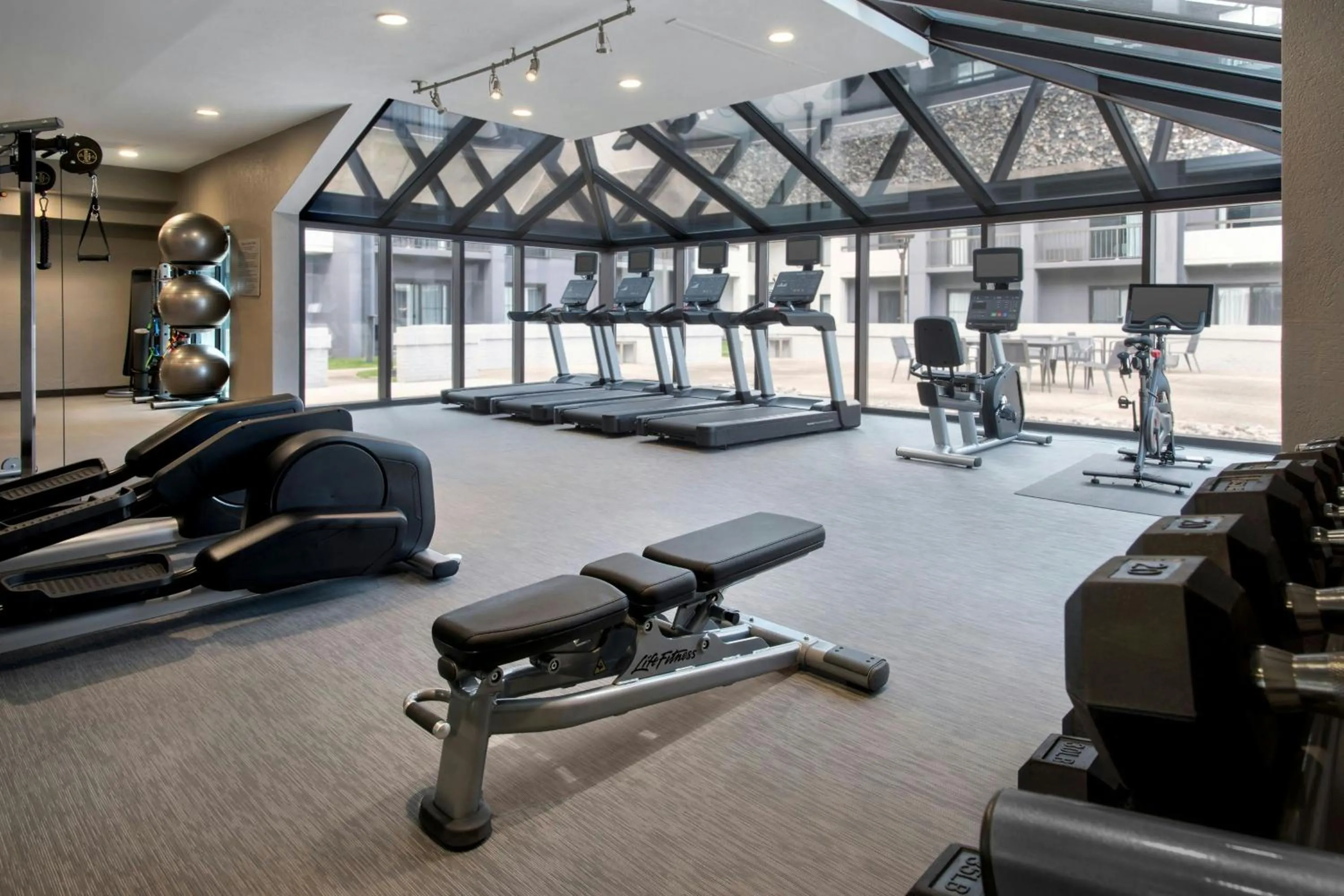 Fitness centre/facilities in Courtyard by Marriott Rye