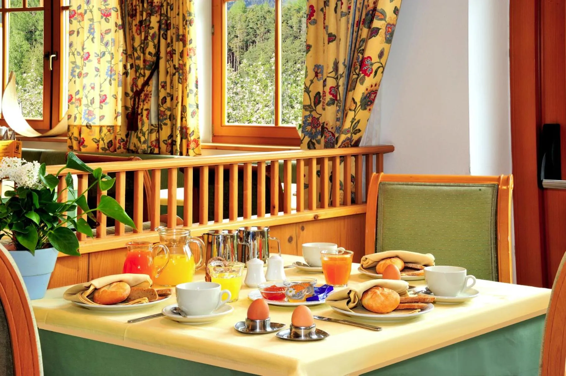 Breakfast in Hotel Flötscherhof