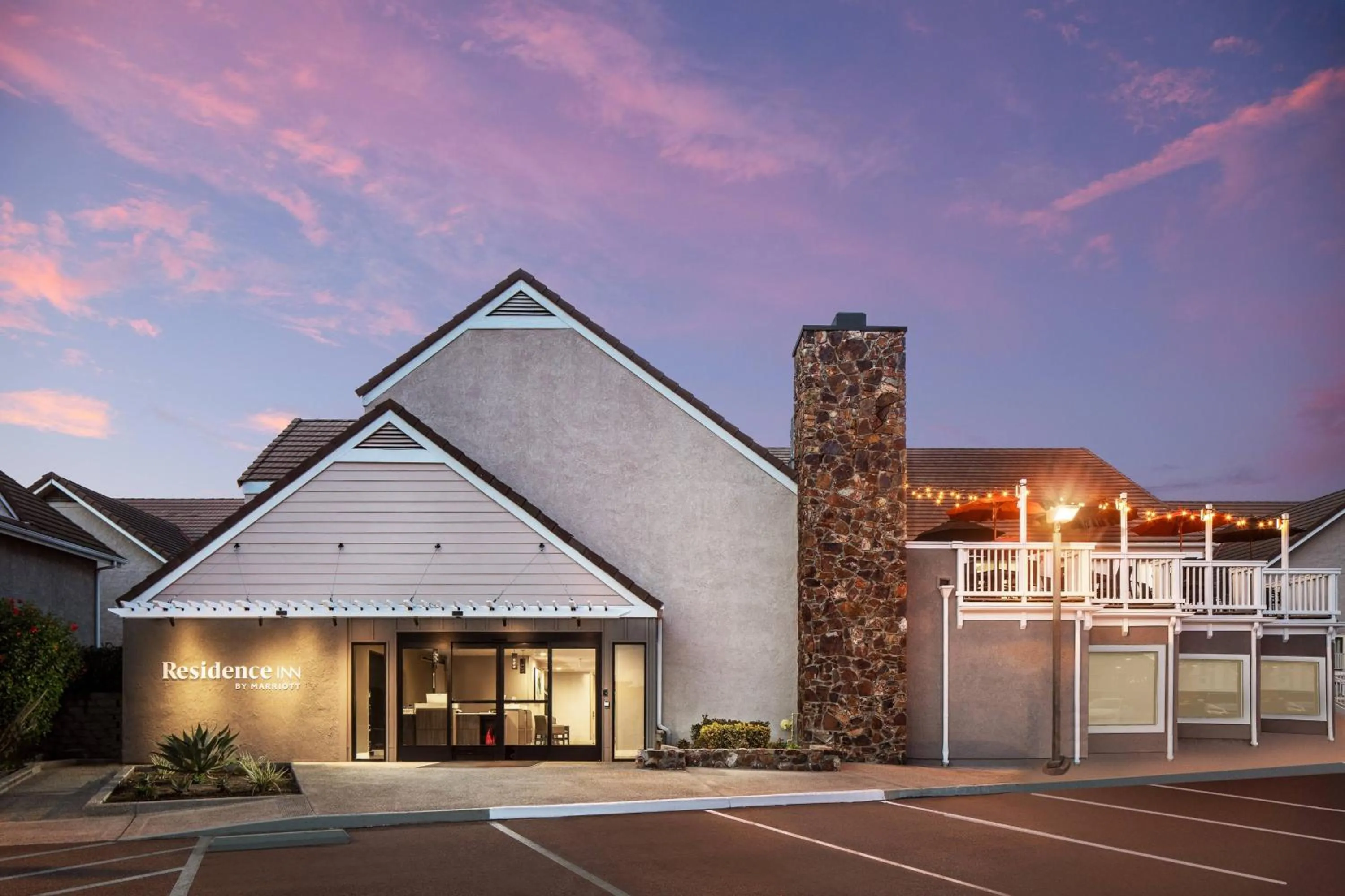 Property building in Residence Inn San Diego La Jolla