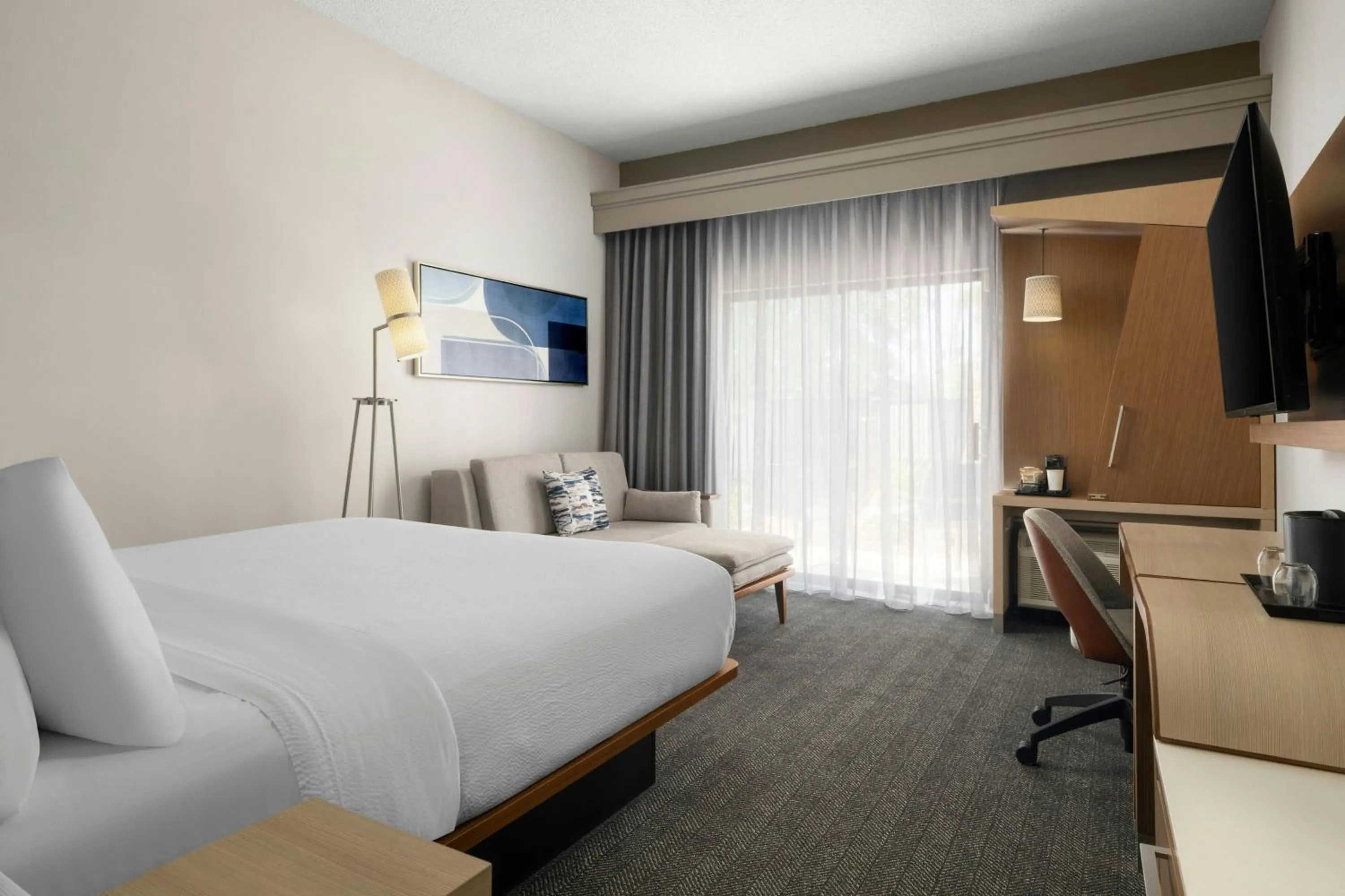 Photo of the whole room, Bed in Courtyard by Marriott Henderson - Green Valley - Las Vegas