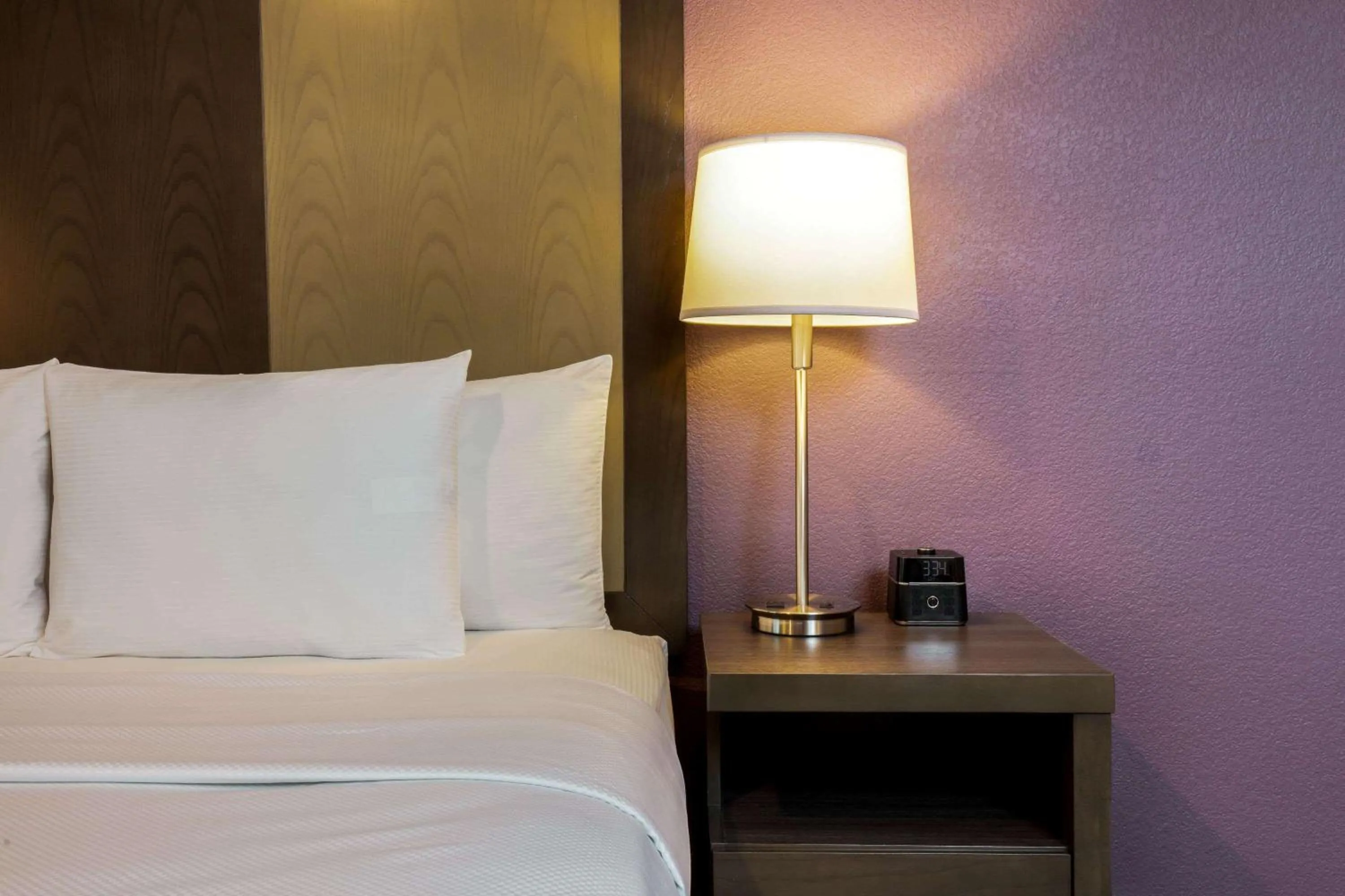 Photo of the whole room, Bed in La Quinta Inn & Suites by Wyndham Las Vegas Nellis