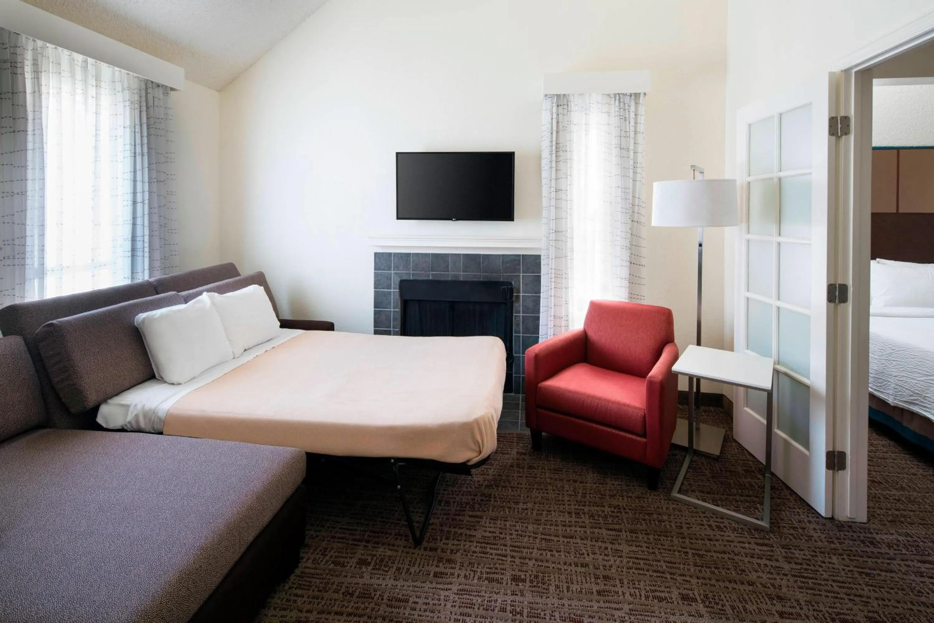 Photo of the whole room, Bed in Residence Inn Los Angeles Torrance/Redondo Beach