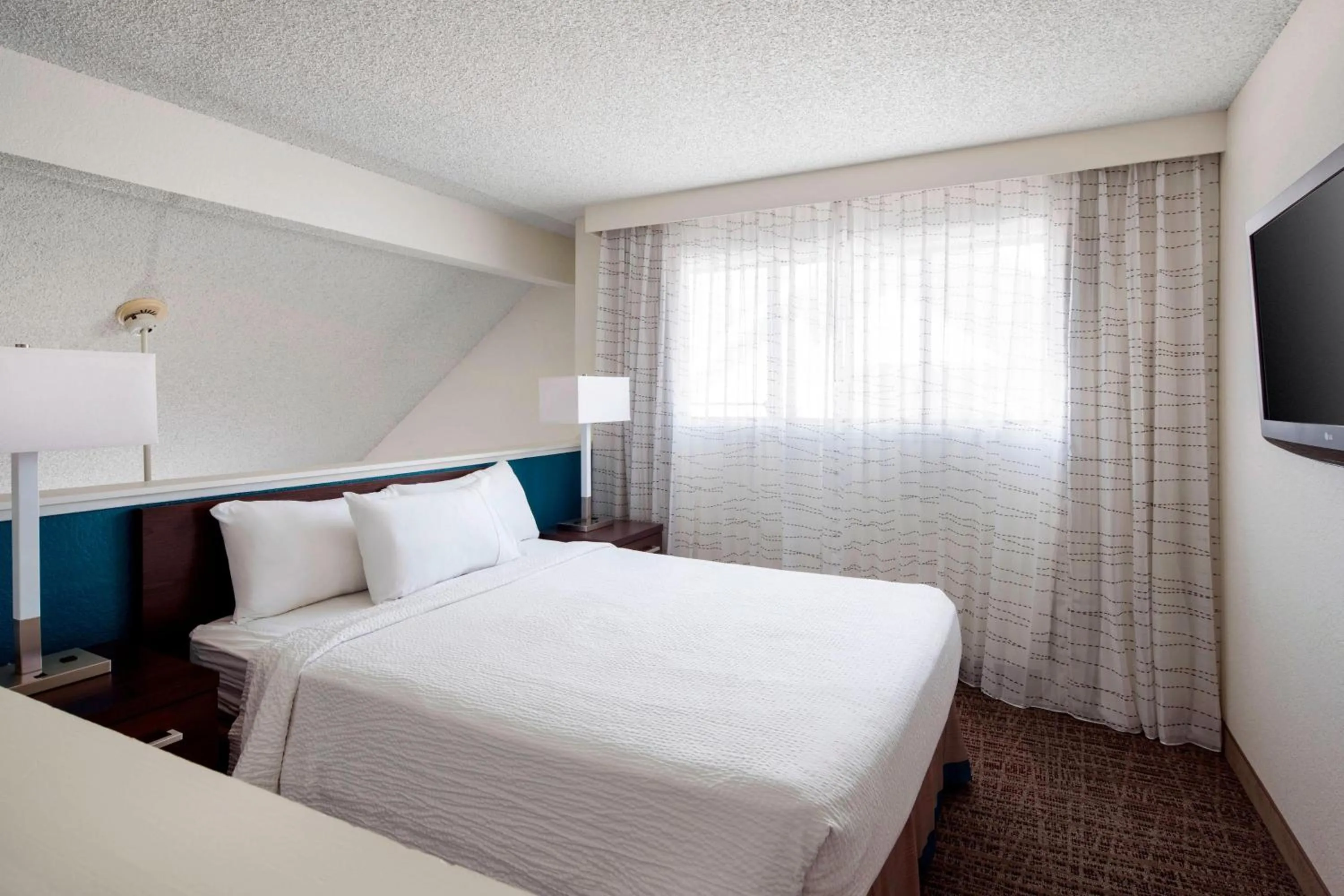Photo of the whole room, Bed in Residence Inn Los Angeles Torrance/Redondo Beach