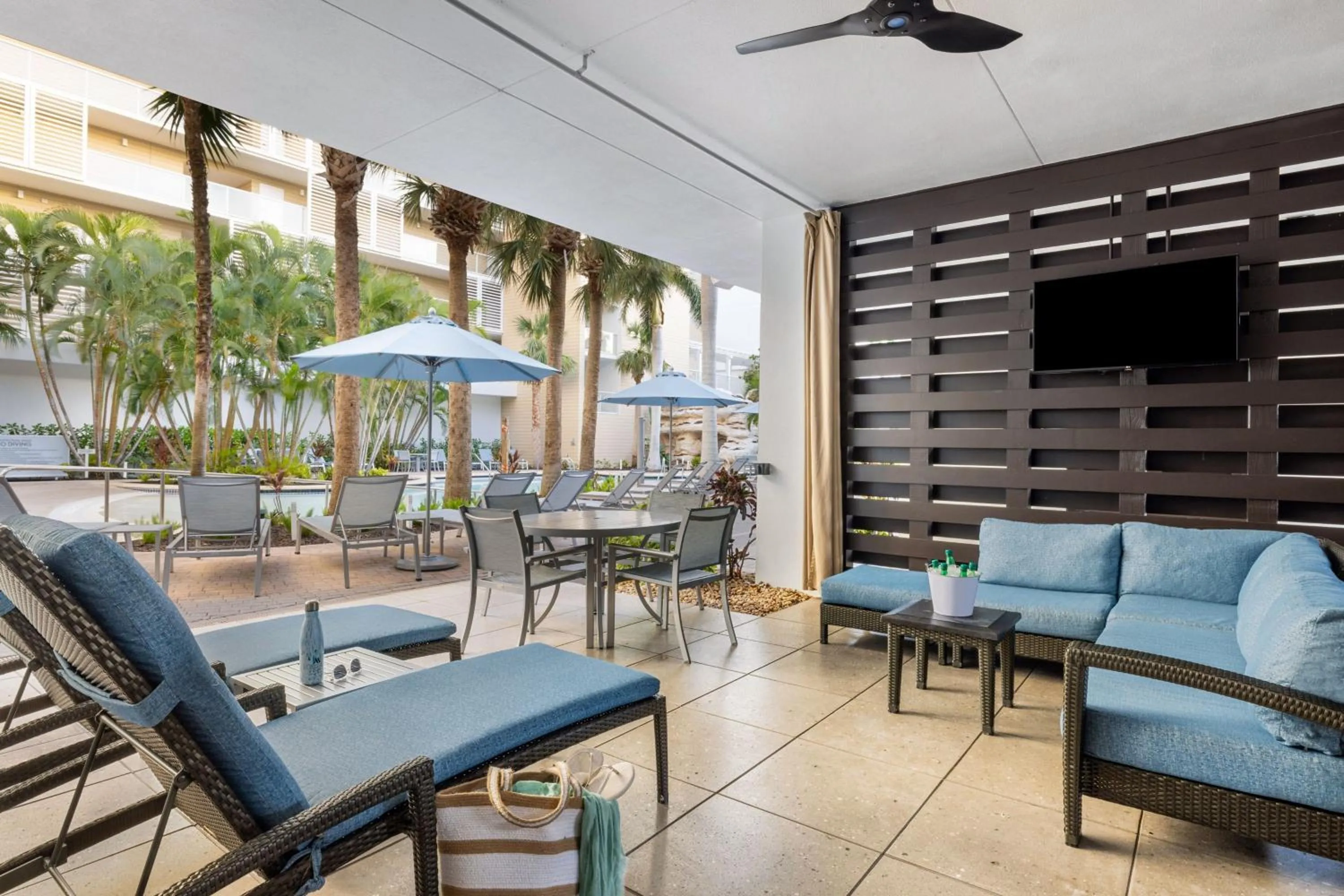 Swimming pool in Marriott's Crystal Shores