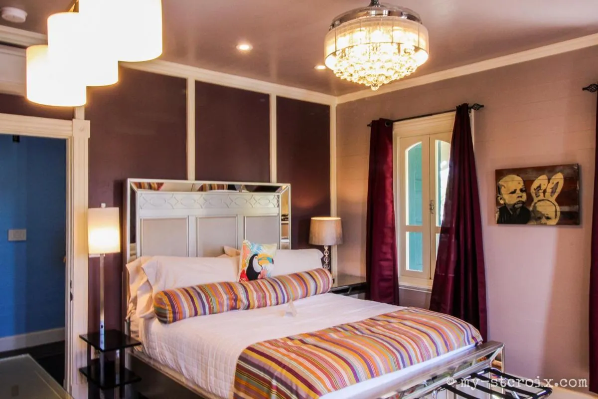 Bed in The Fred - Adults only Hotel