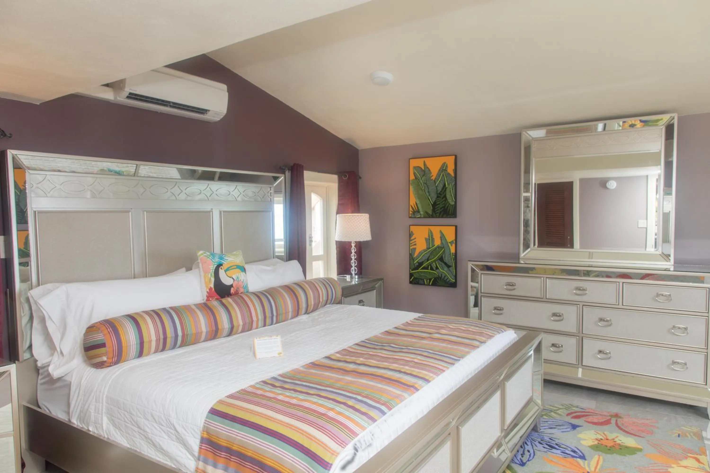 Bed in The Fred - Adults only Hotel