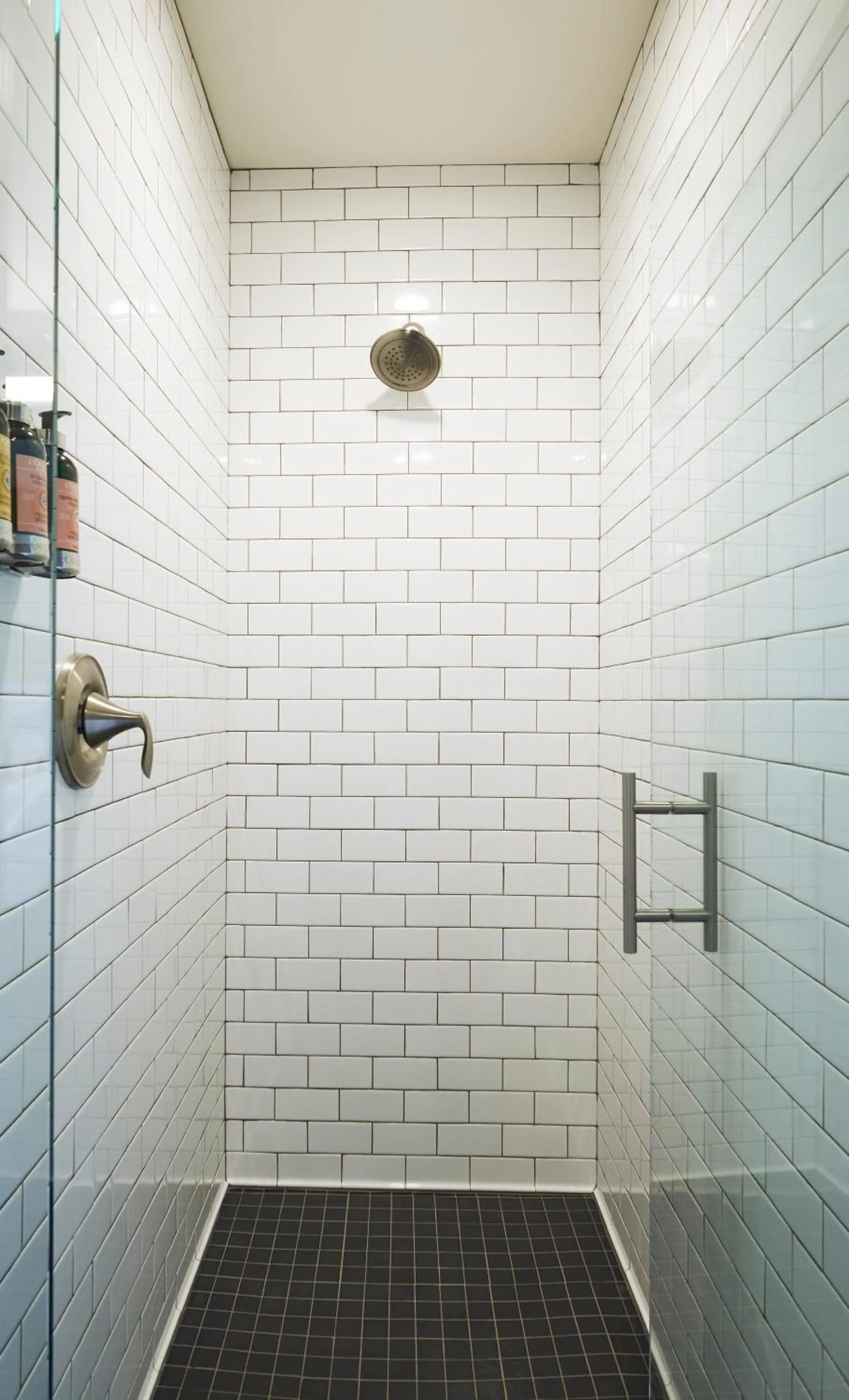 Shower in Eritage Resort