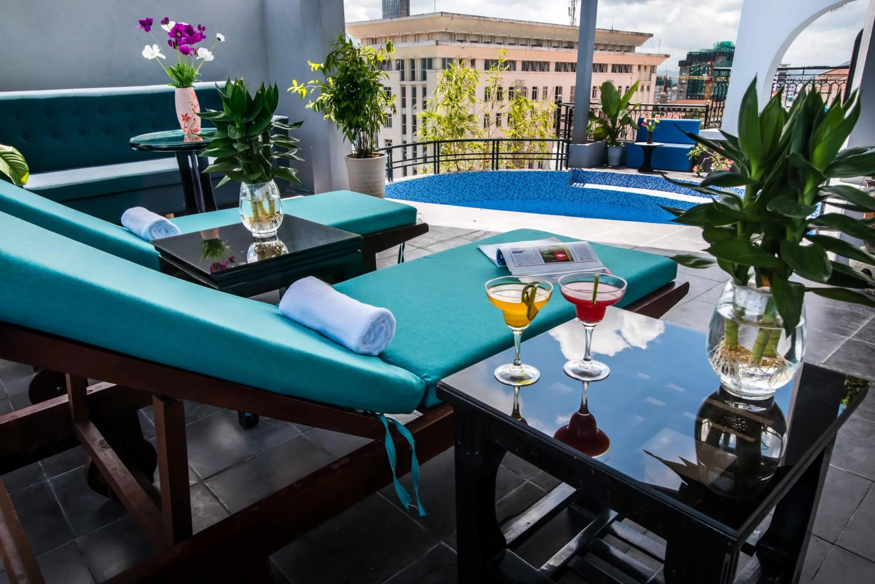 Swimming pool in The Sunriver Boutique Hotel Hue
