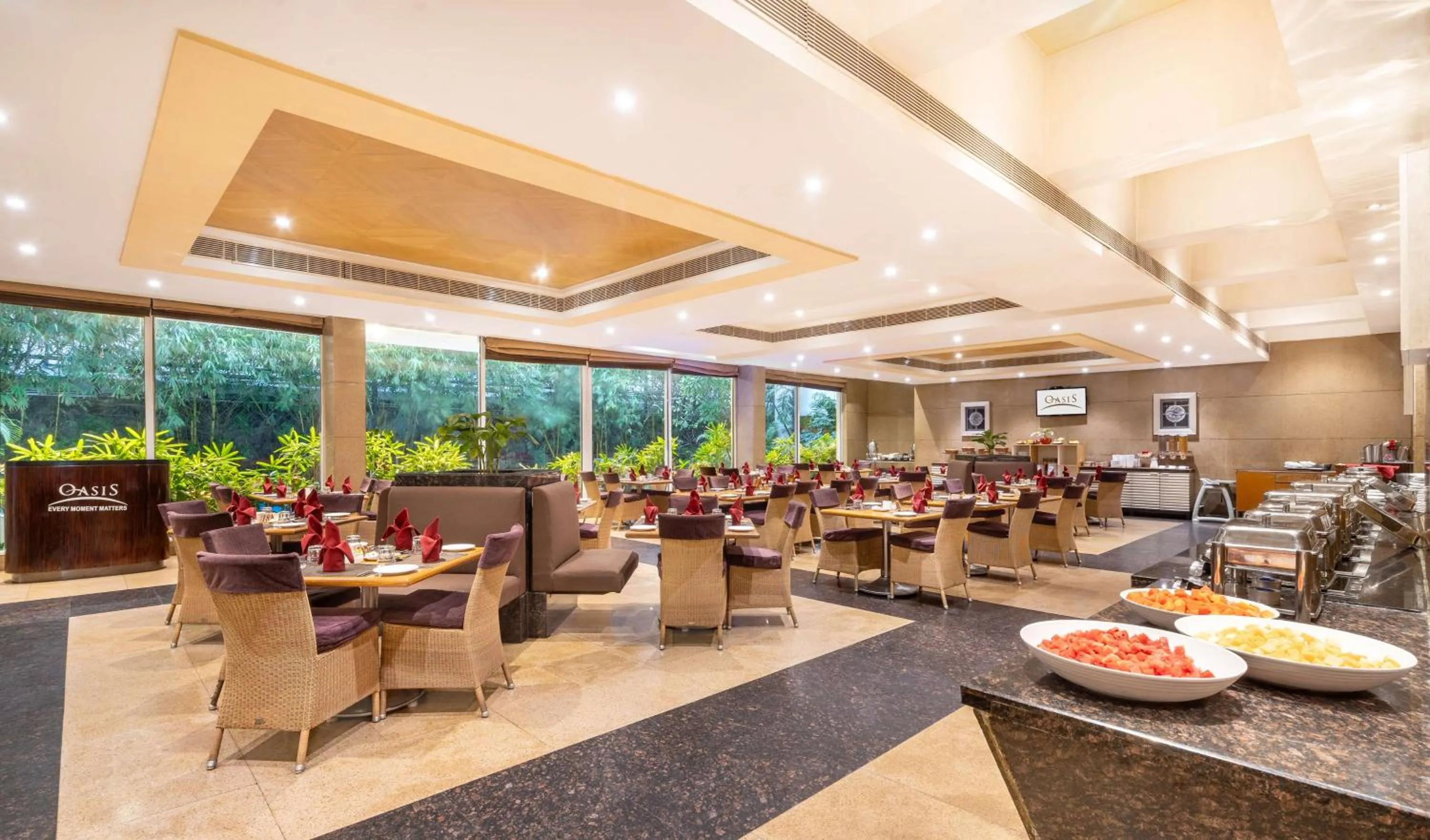 Restaurant/places to eat in Park Plaza Chennai OMR