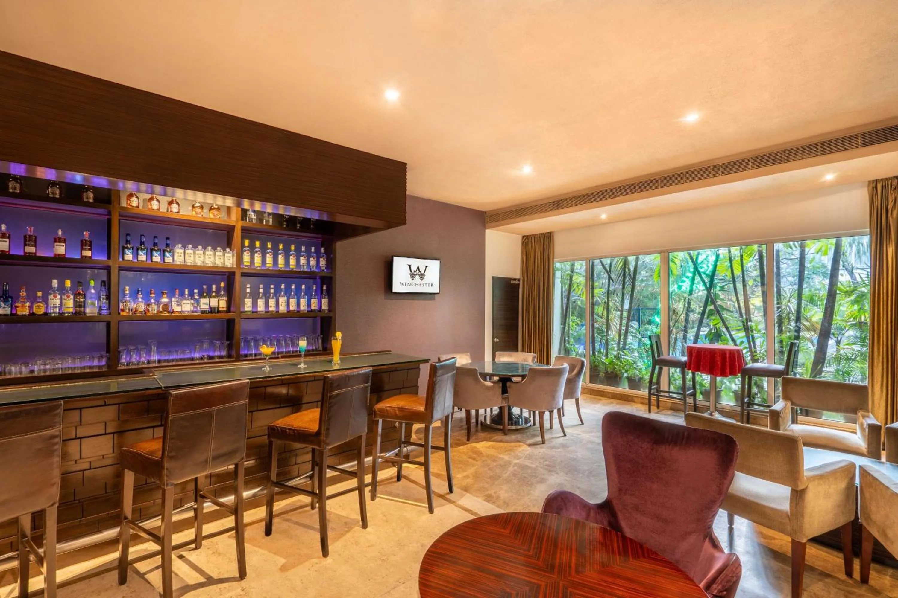 Lounge or bar in Park Plaza Chennai OMR