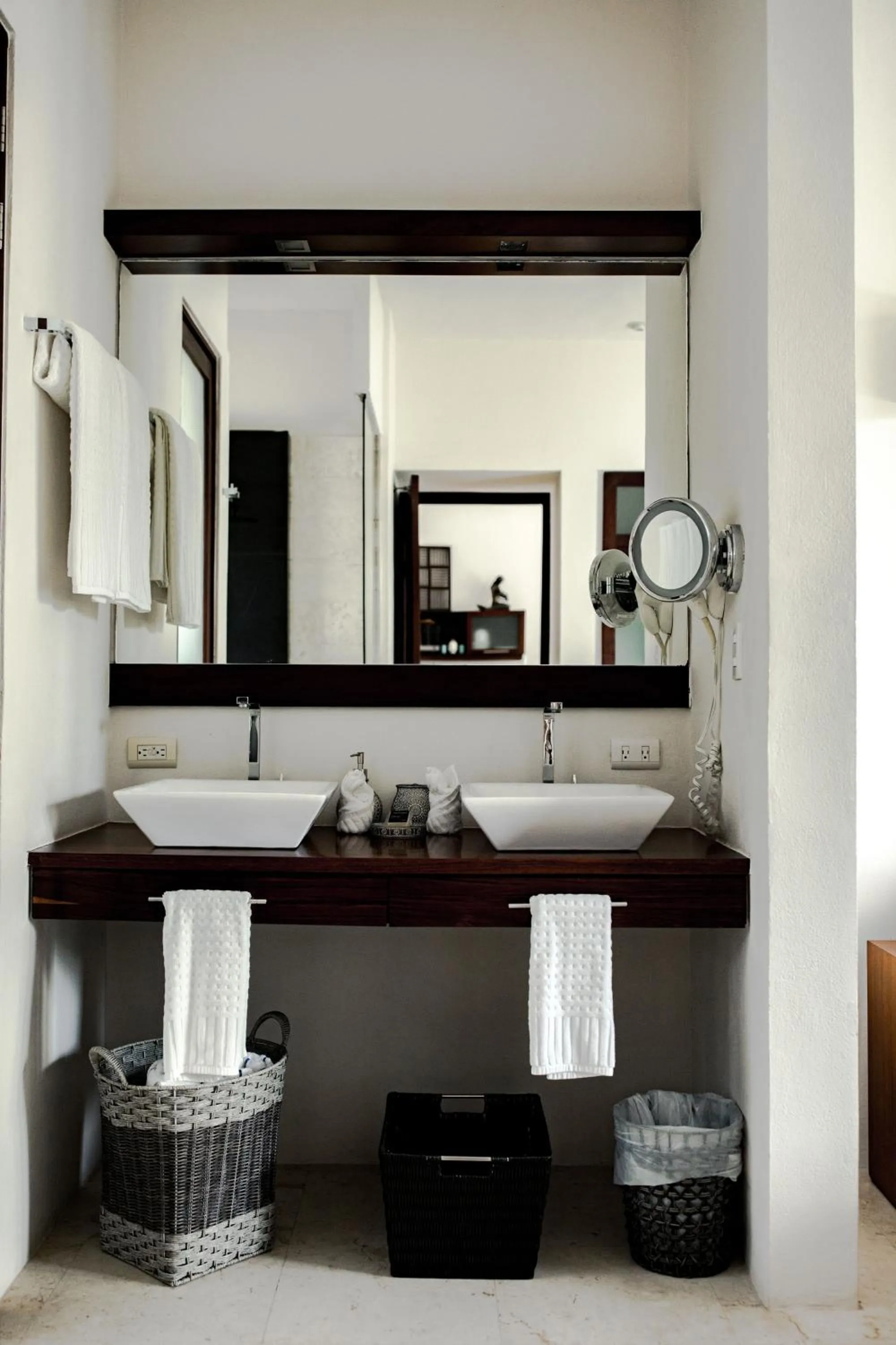 Bathroom in Mak Nuk Village - Clothing Optional