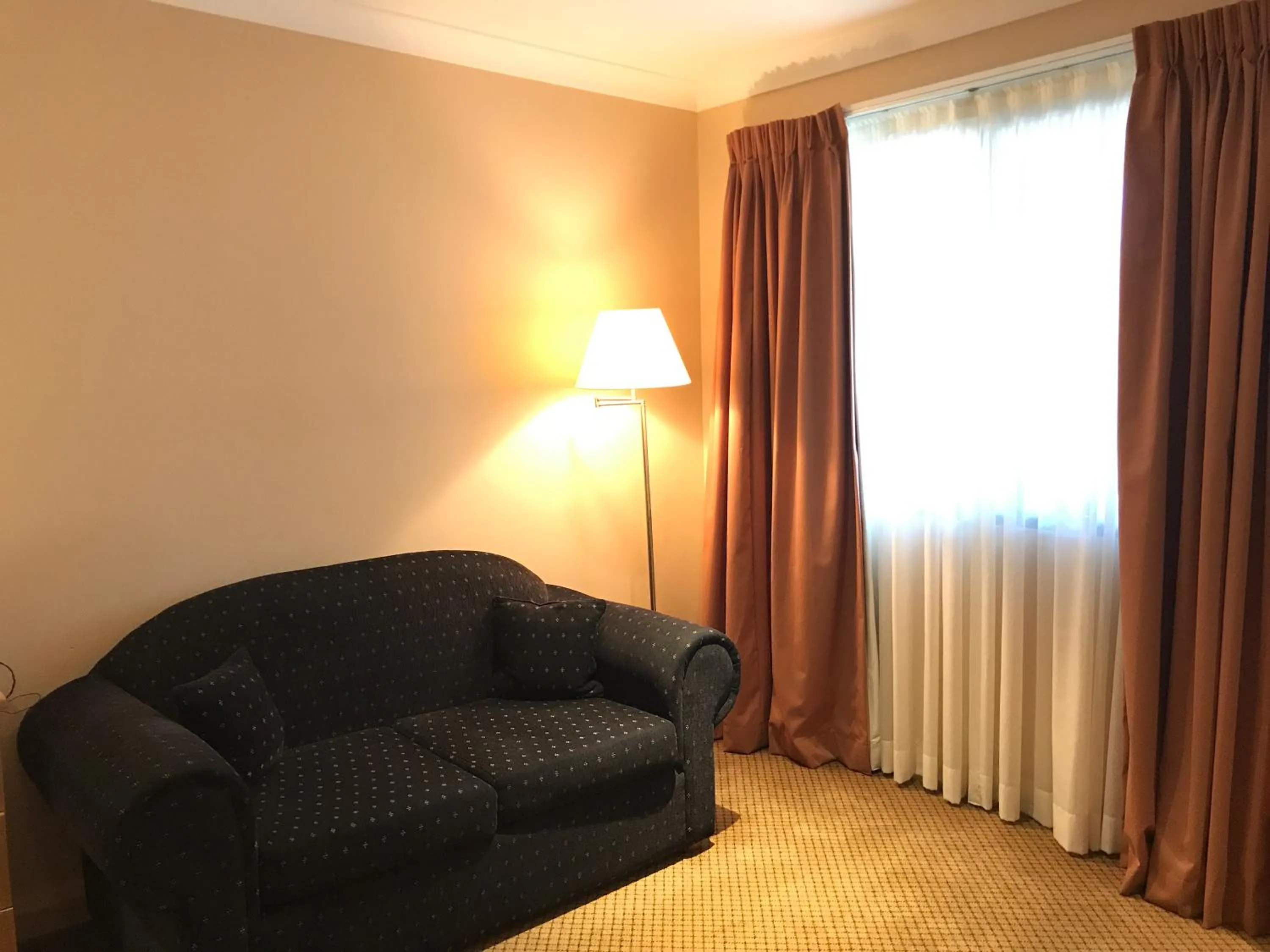 Seating area in Sunseeker Motor Inn