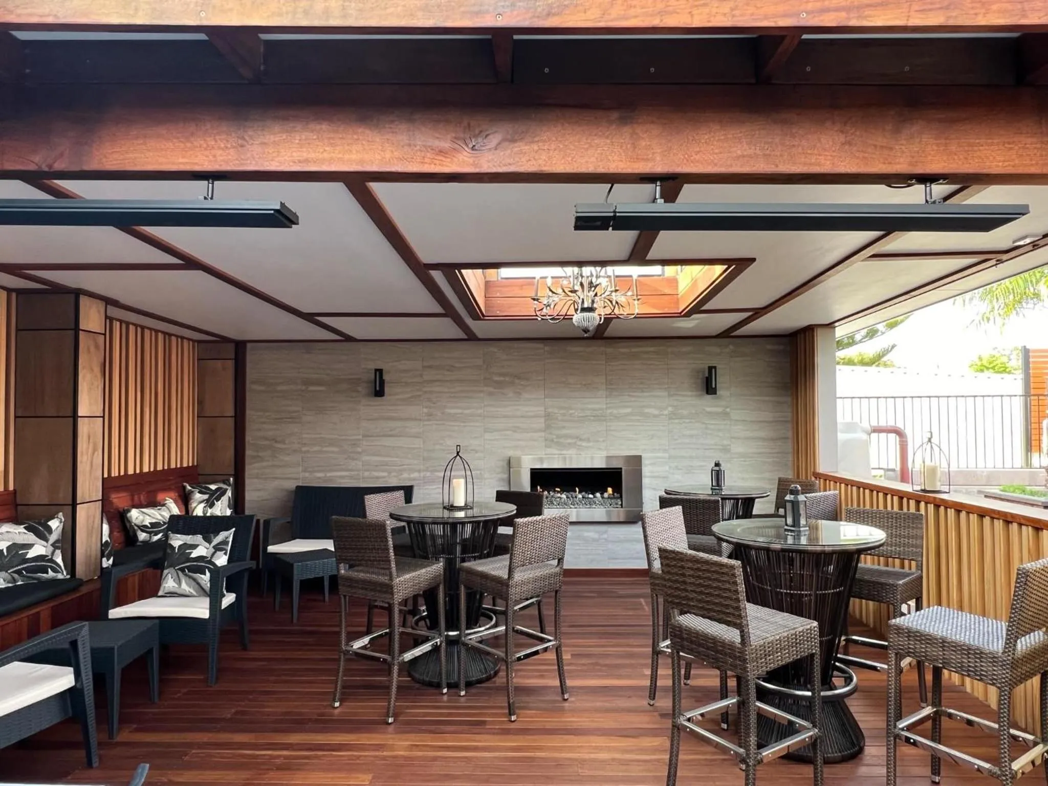 Restaurant/places to eat in Sunseeker Motor Inn