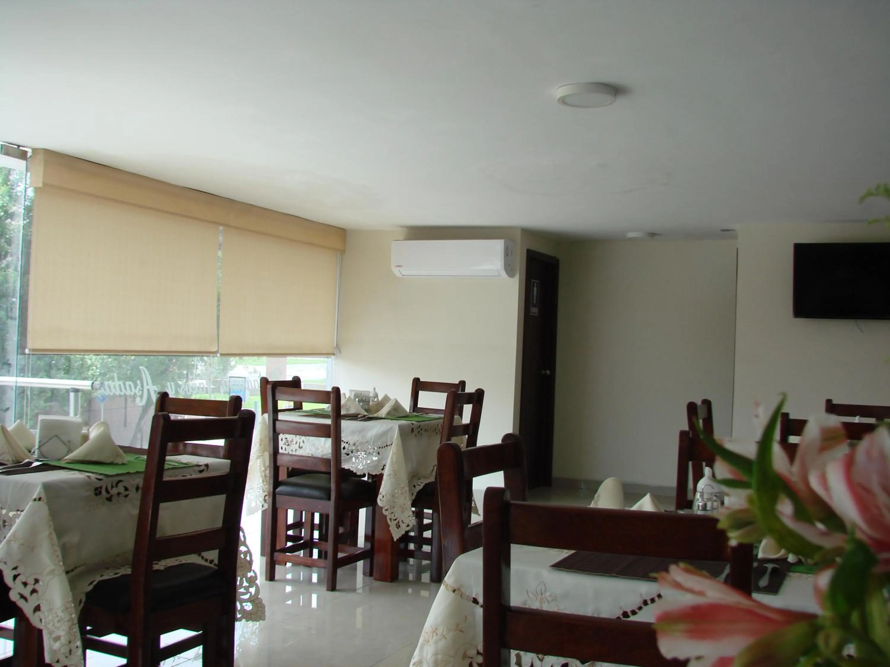 Restaurant/places to eat in Hotel Inn Plaza del Ángel Chihuahua