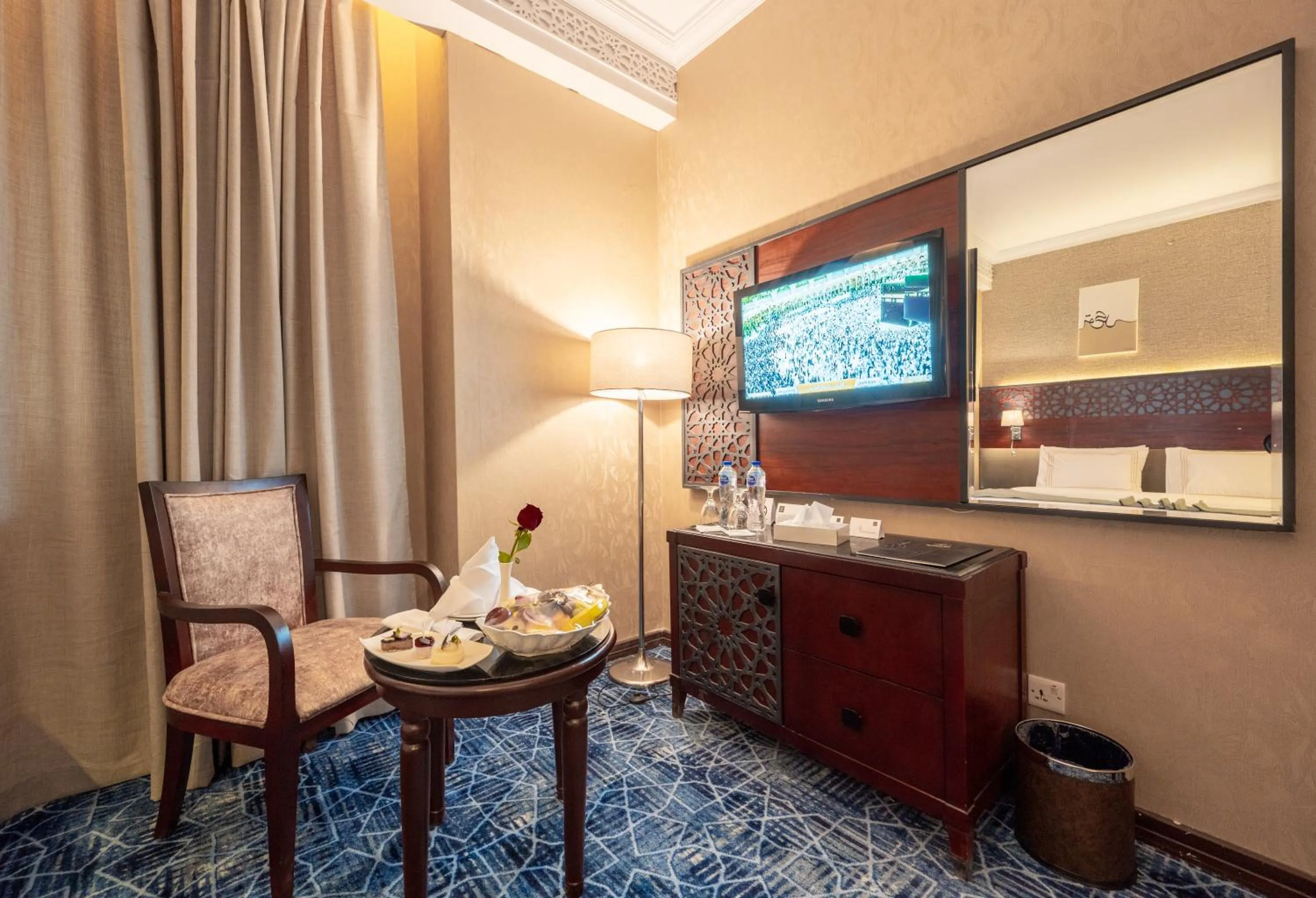 room service in Shaza Regency Plaza Al Madinah