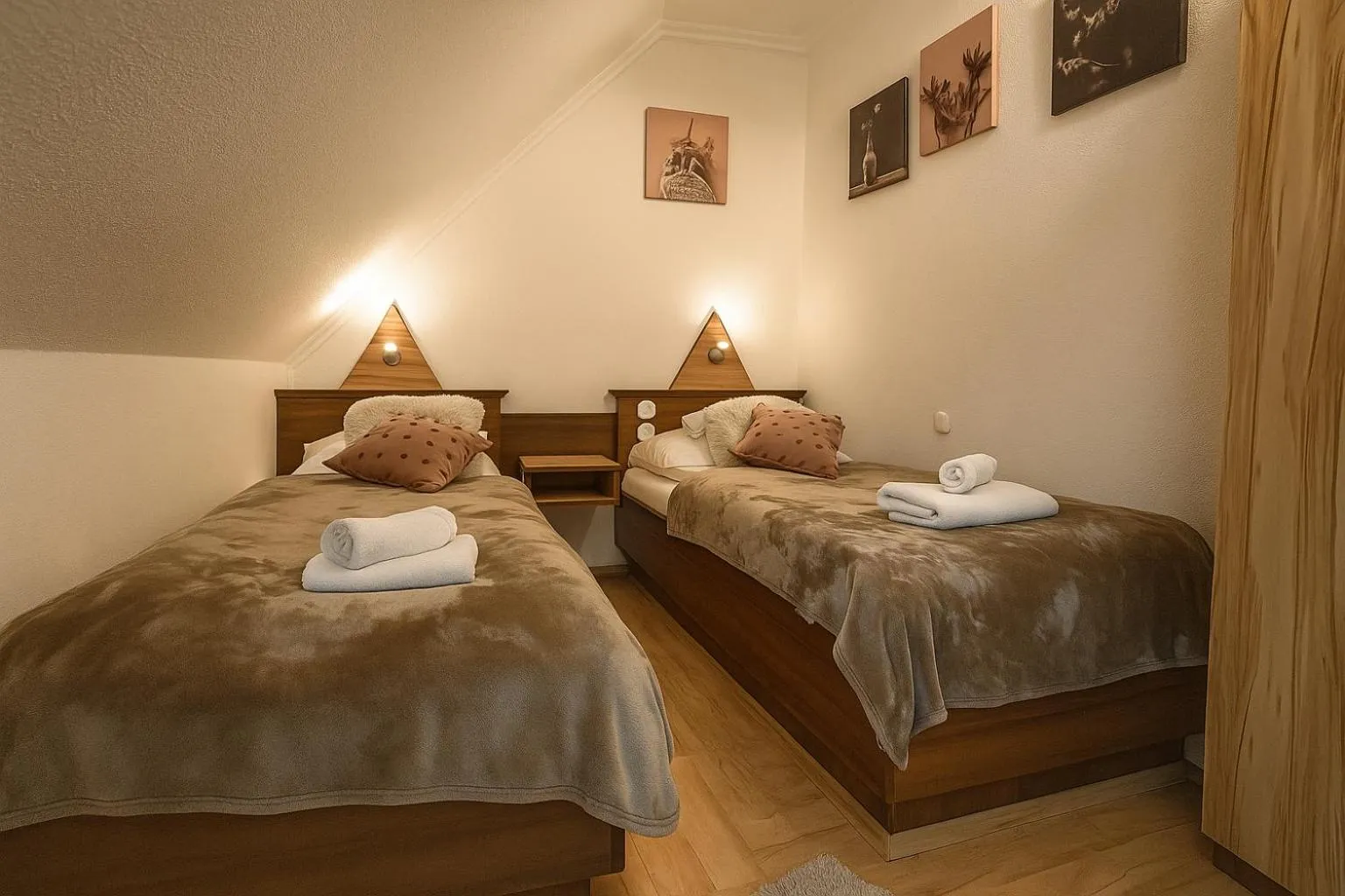 Bed in Le Rose Suites & Park Hotel