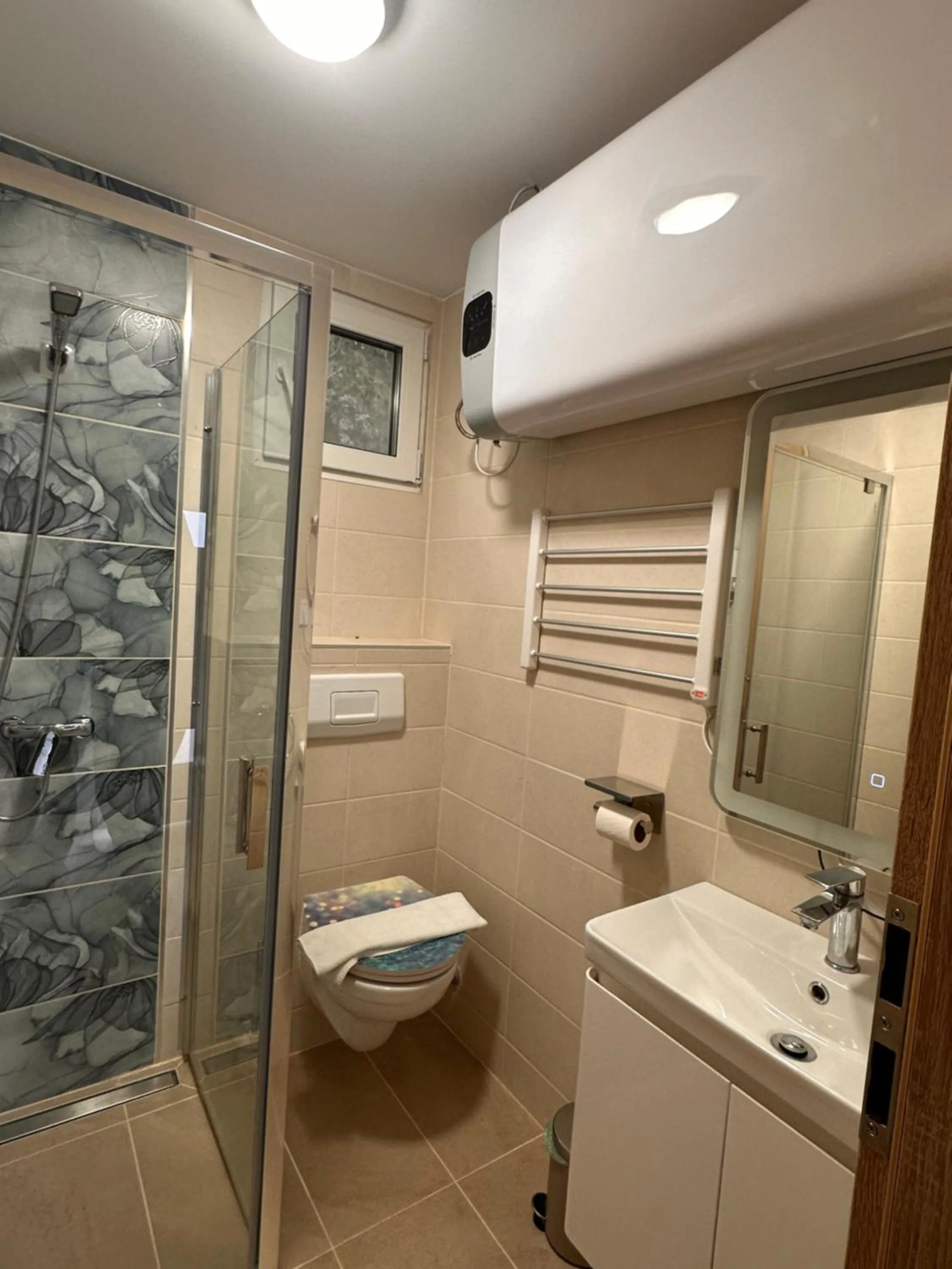 Le Rose Suites & Park Hotel