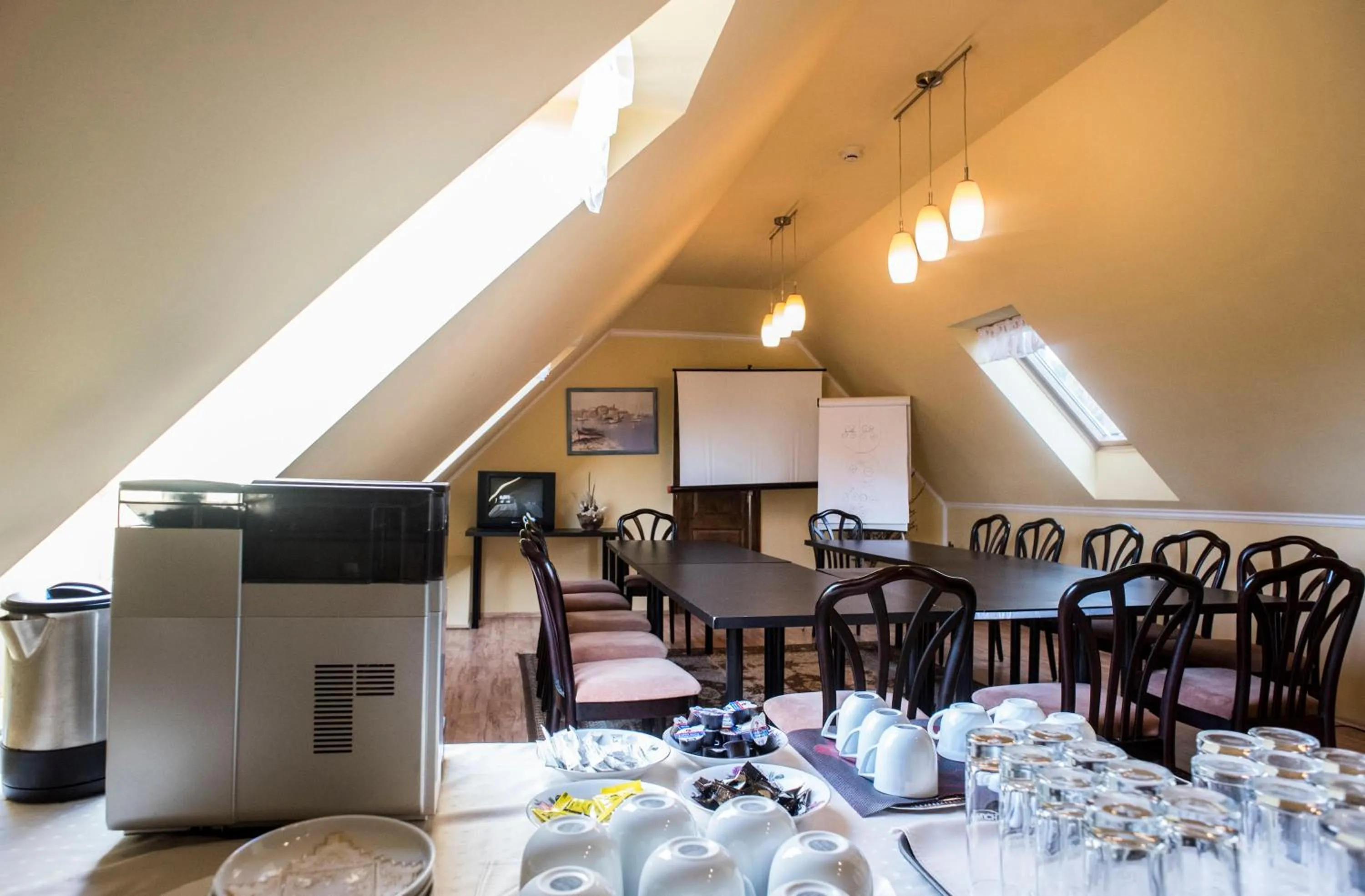 Banquet/Function facilities in Le Rose Suites & Park Hotel