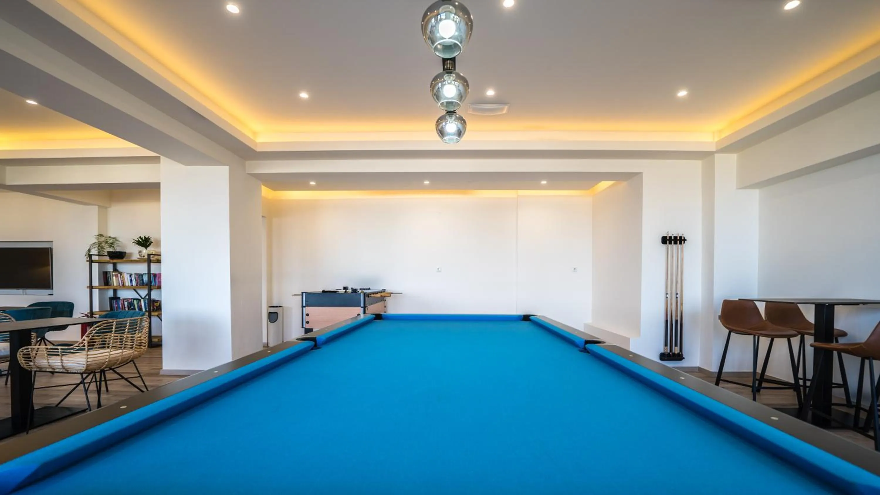 Entertainment in Forest Park Hotel