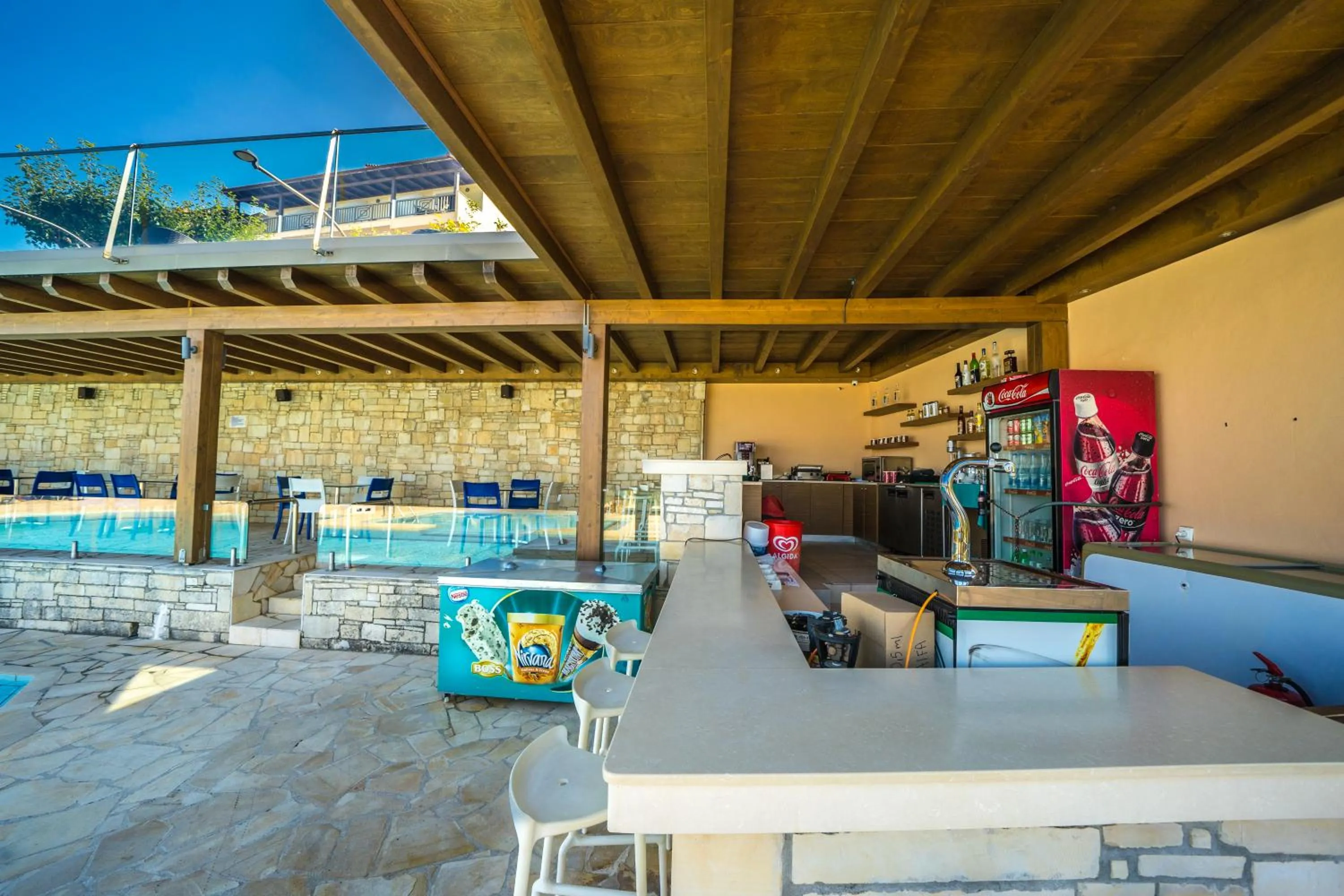 oven in Forest Park Hotel