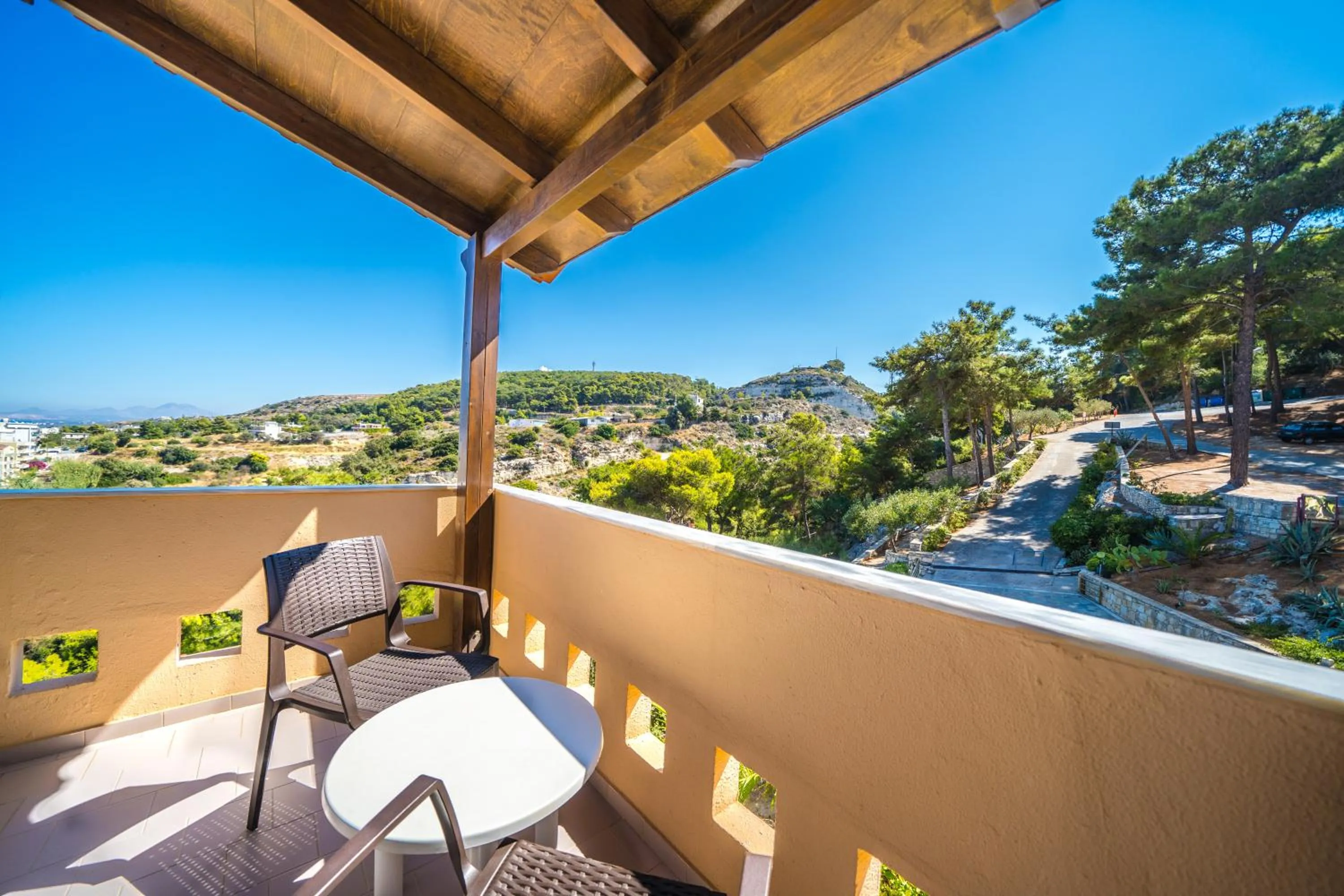 Day in Forest Park Hotel