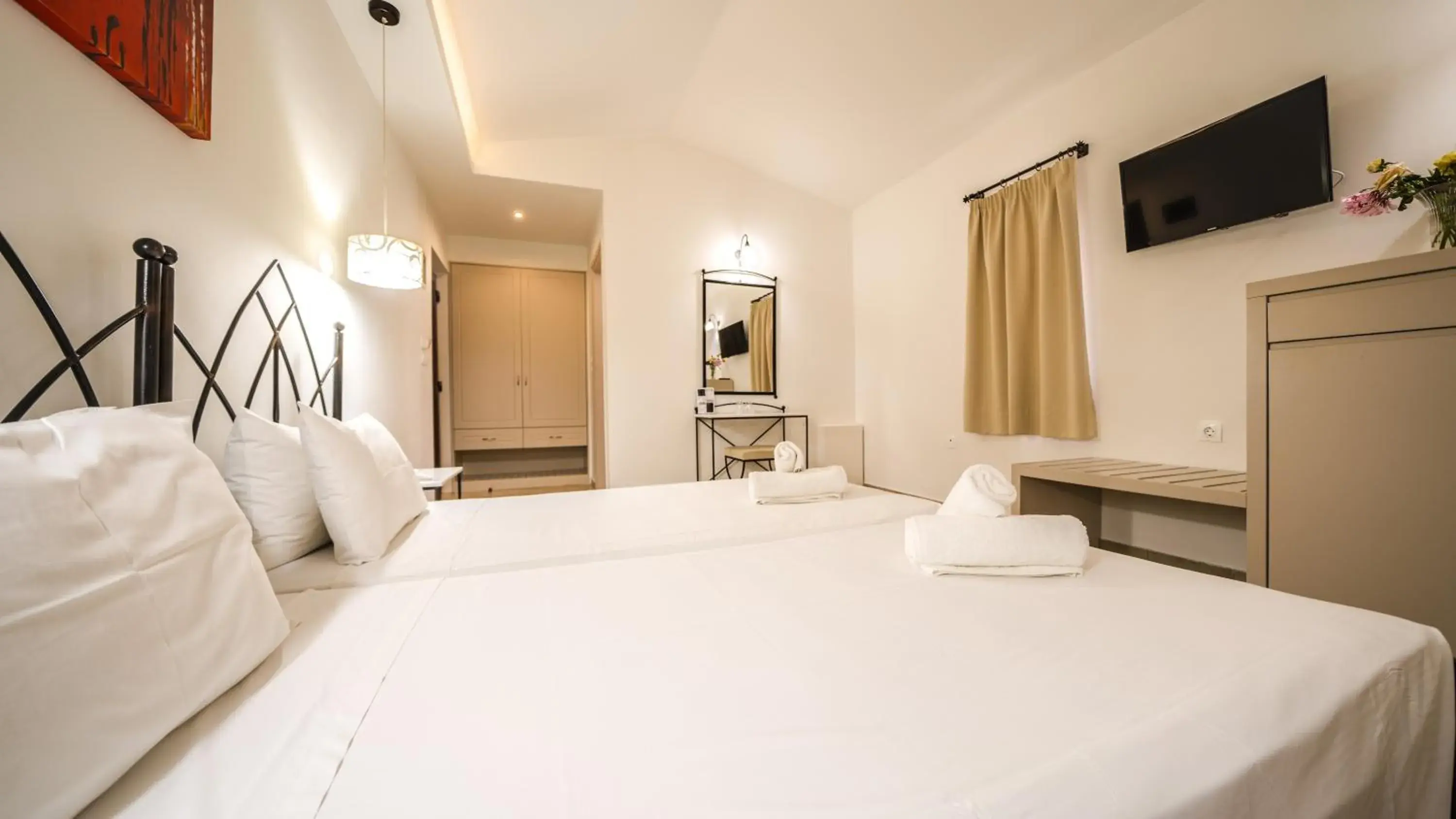 Junior Bungalow Suite with Sea View in Forest Park Hotel Junior Bungalow Suite with Sea View in Forest Park Hotel