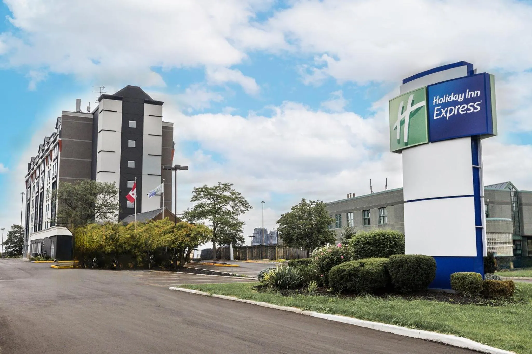 Property building in Holiday Inn Express Toronto-North York by IHG