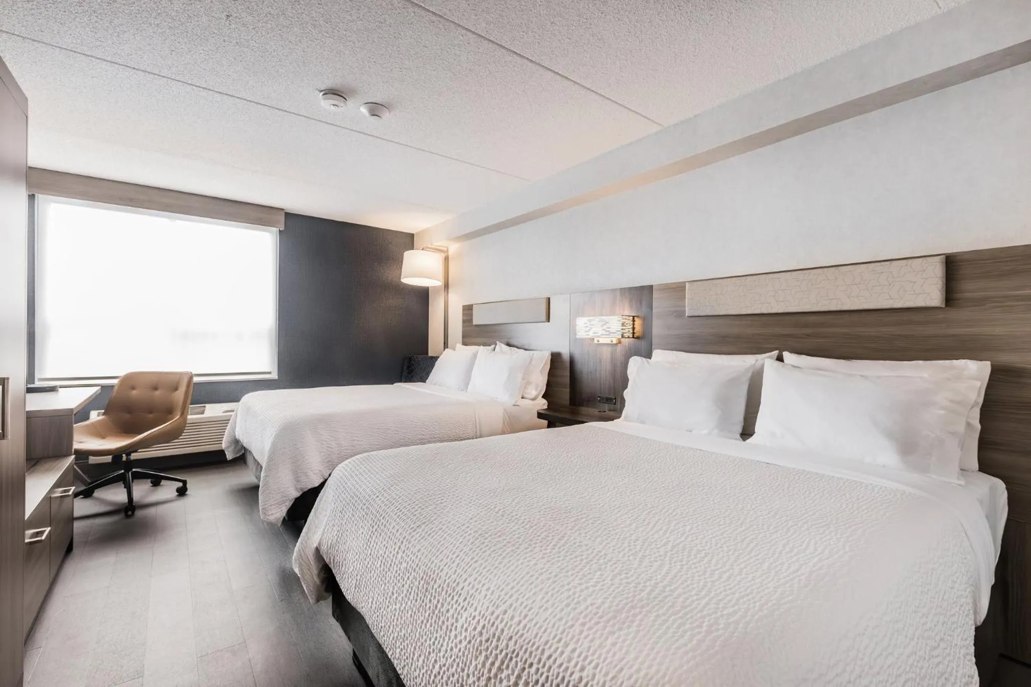 Photo of the whole room, Bed in Holiday Inn Express Toronto-North York by IHG