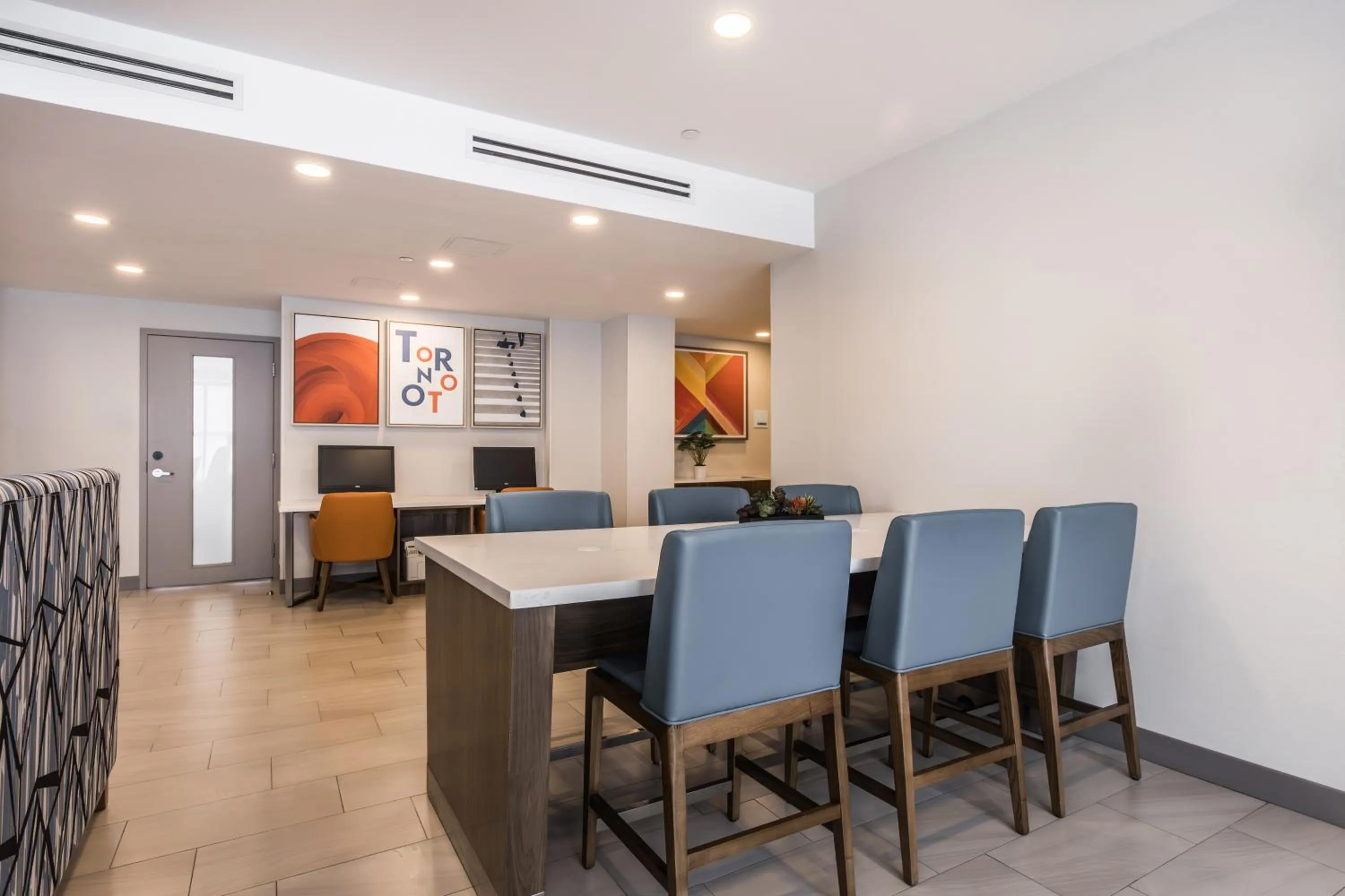 Breakfast in Holiday Inn Express Toronto-North York by IHG