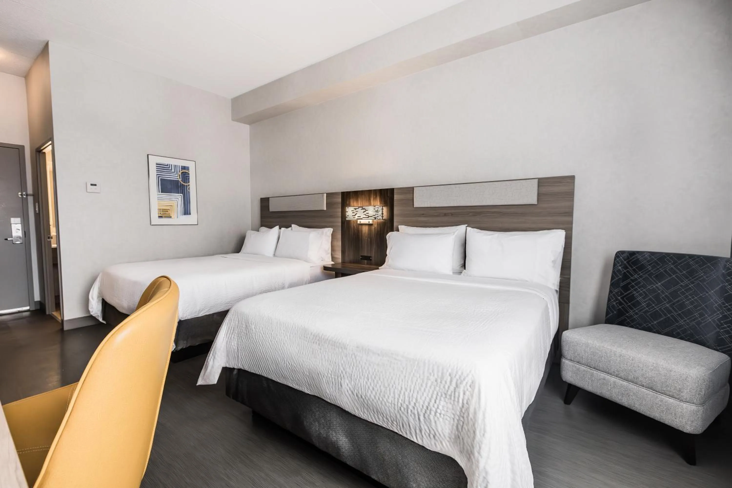 Bed in Holiday Inn Express Toronto-North York by IHG