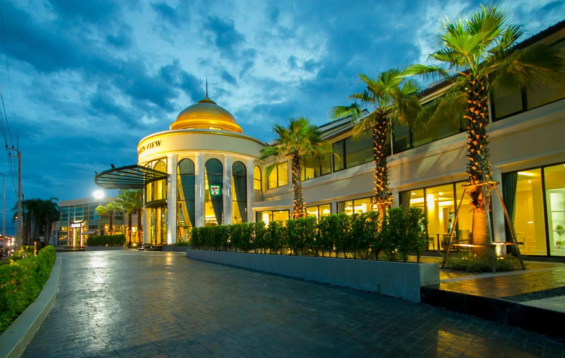 Breakfast in The Green View Hotel