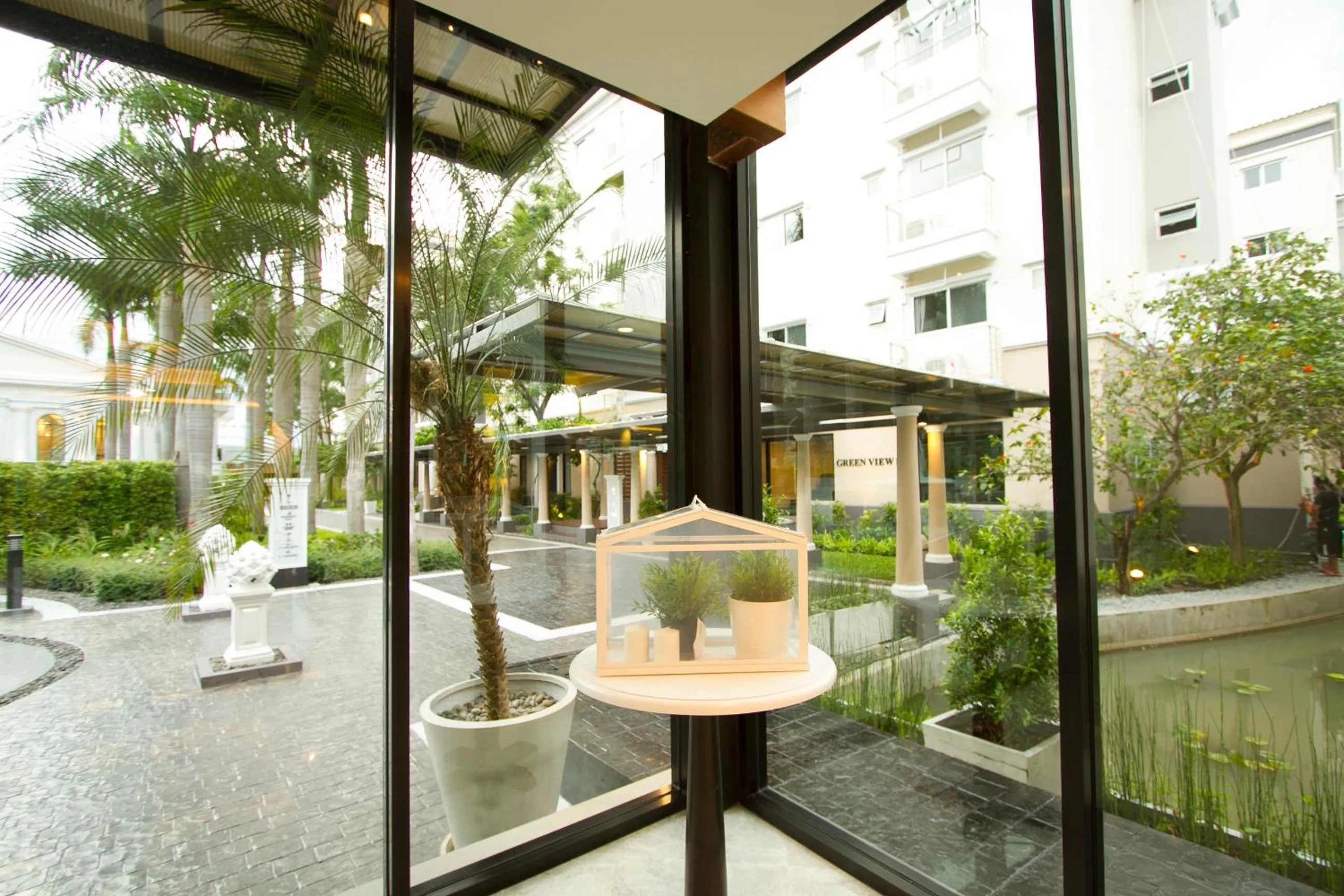 Breakfast in The Green View Hotel