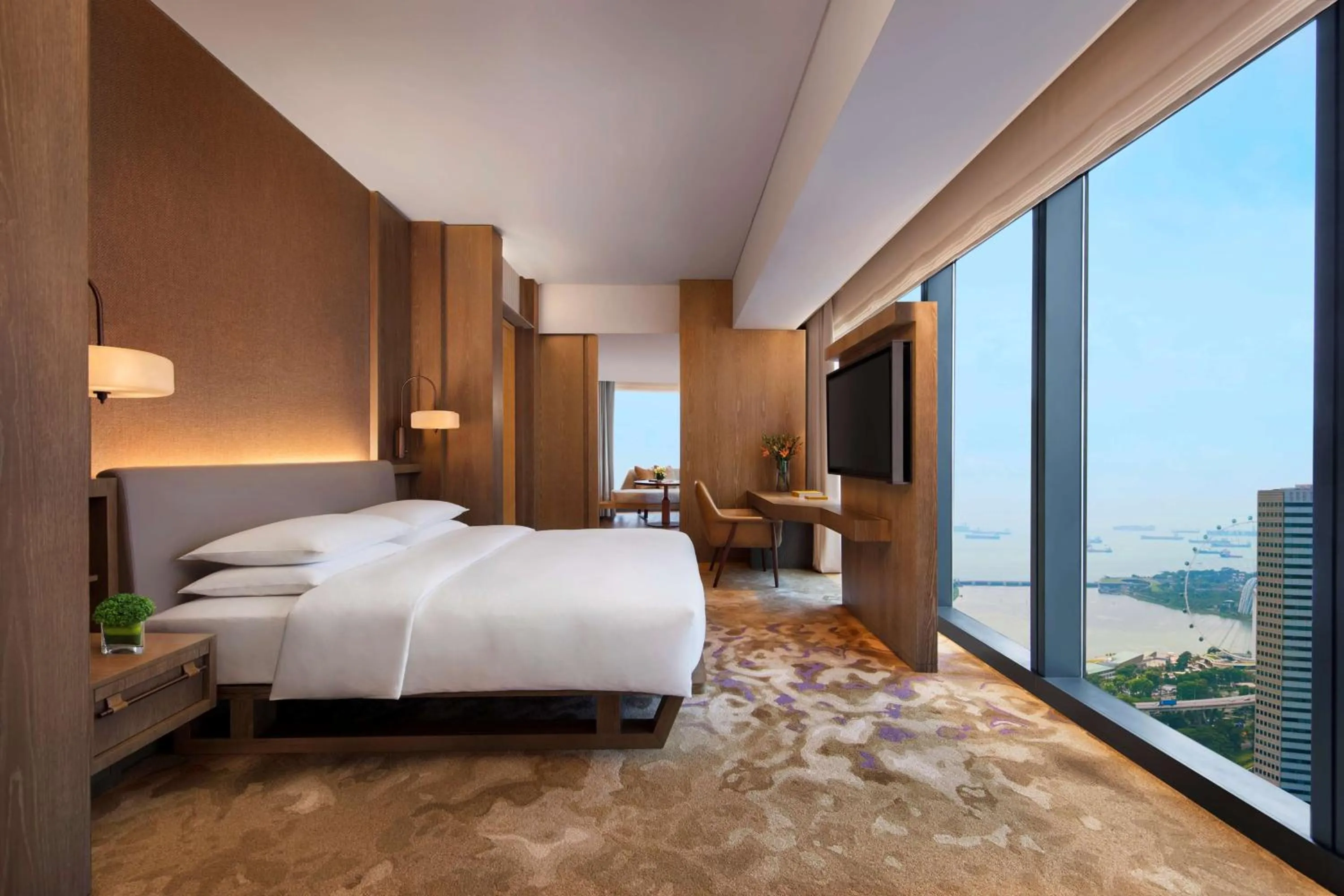 Photo of the whole room, Bed in Andaz Singapore, By Hyatt