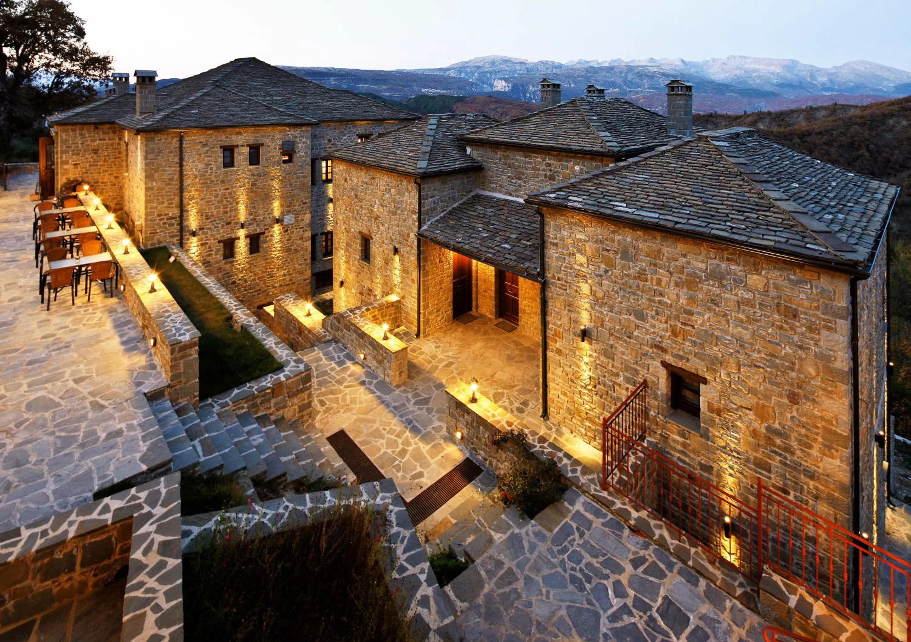 Facade/entrance in Hotel Athina