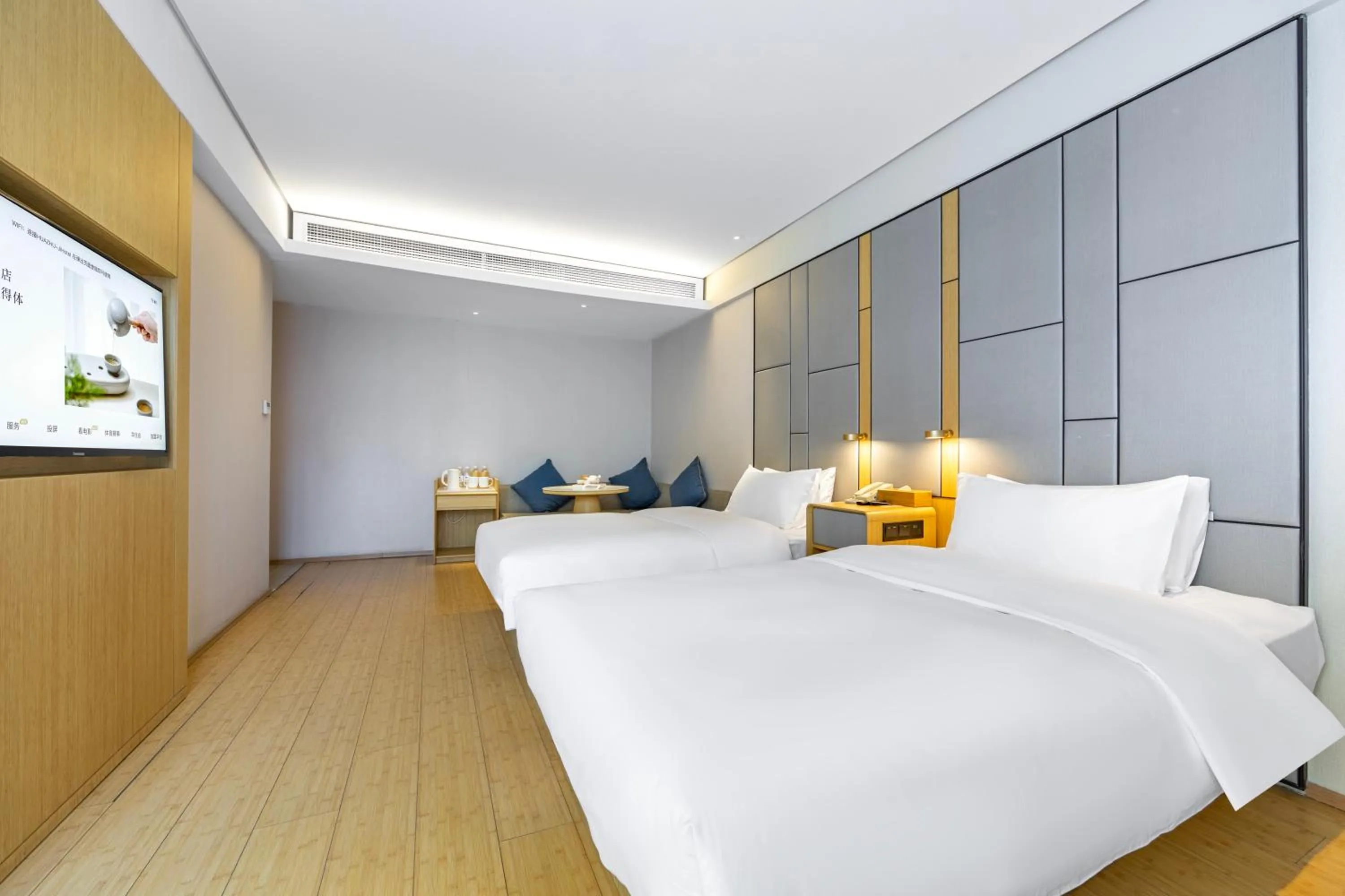 Bed in JI Hotel Shanghai Jinqiao