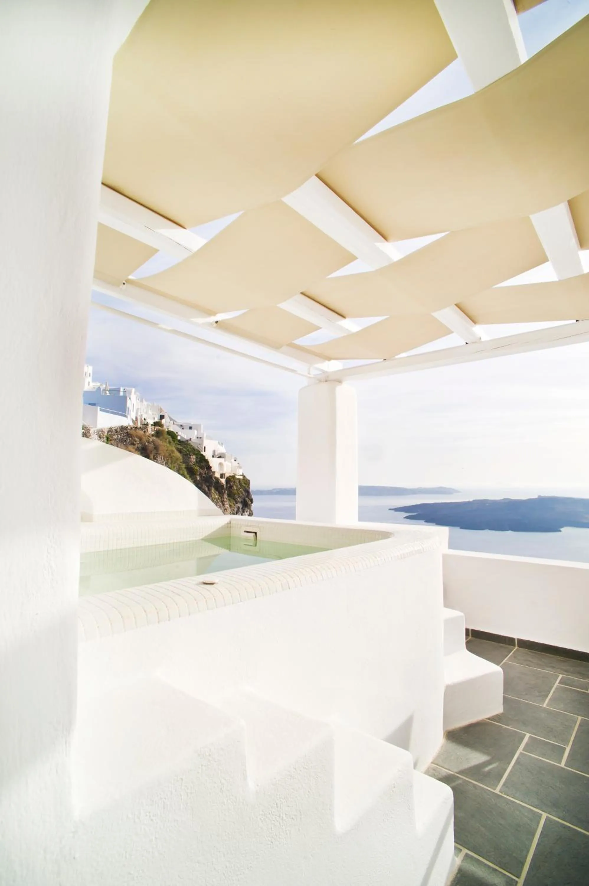 Hot Tub in Agali Houses