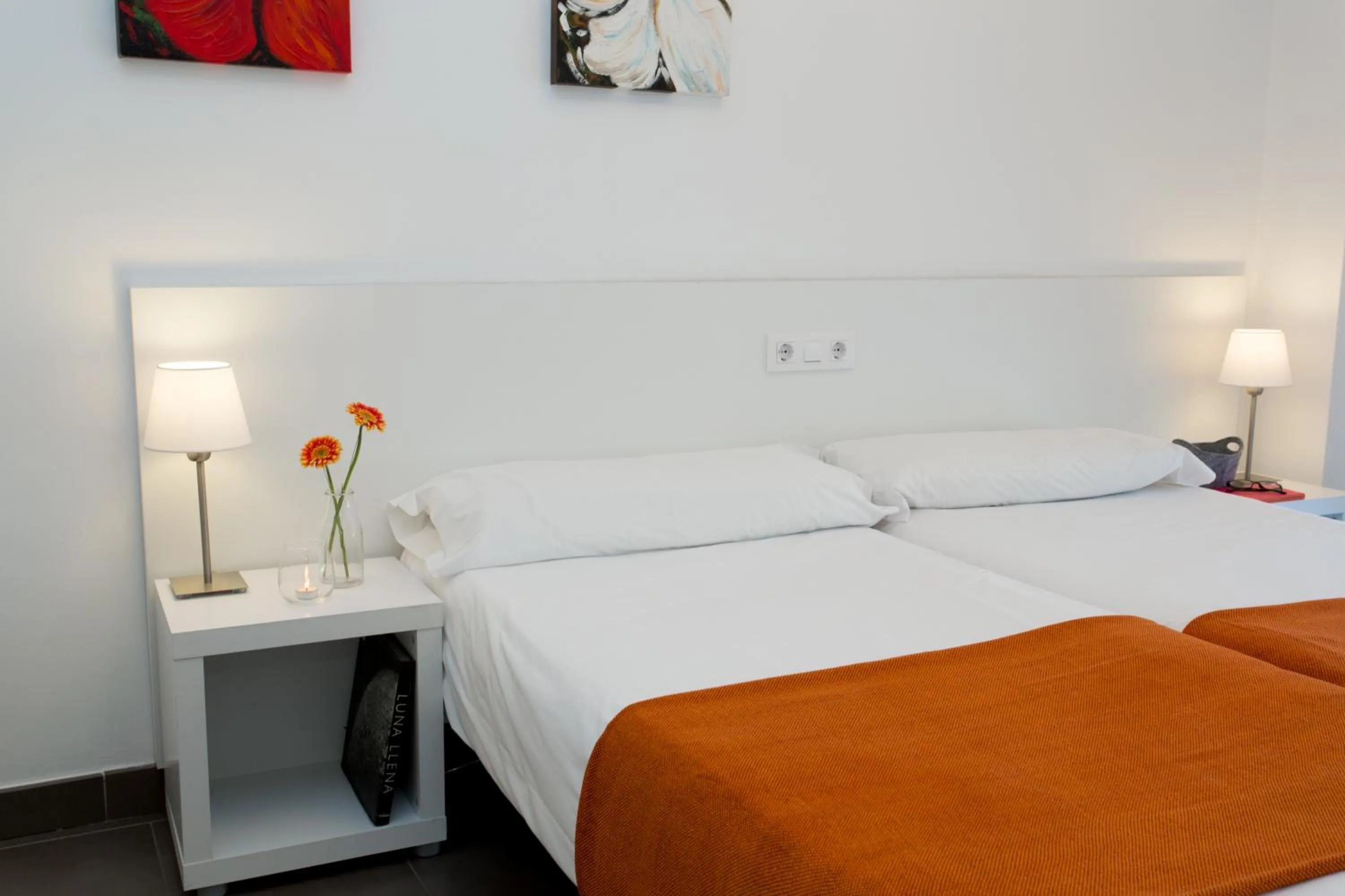 Bed in 08028 Apartments