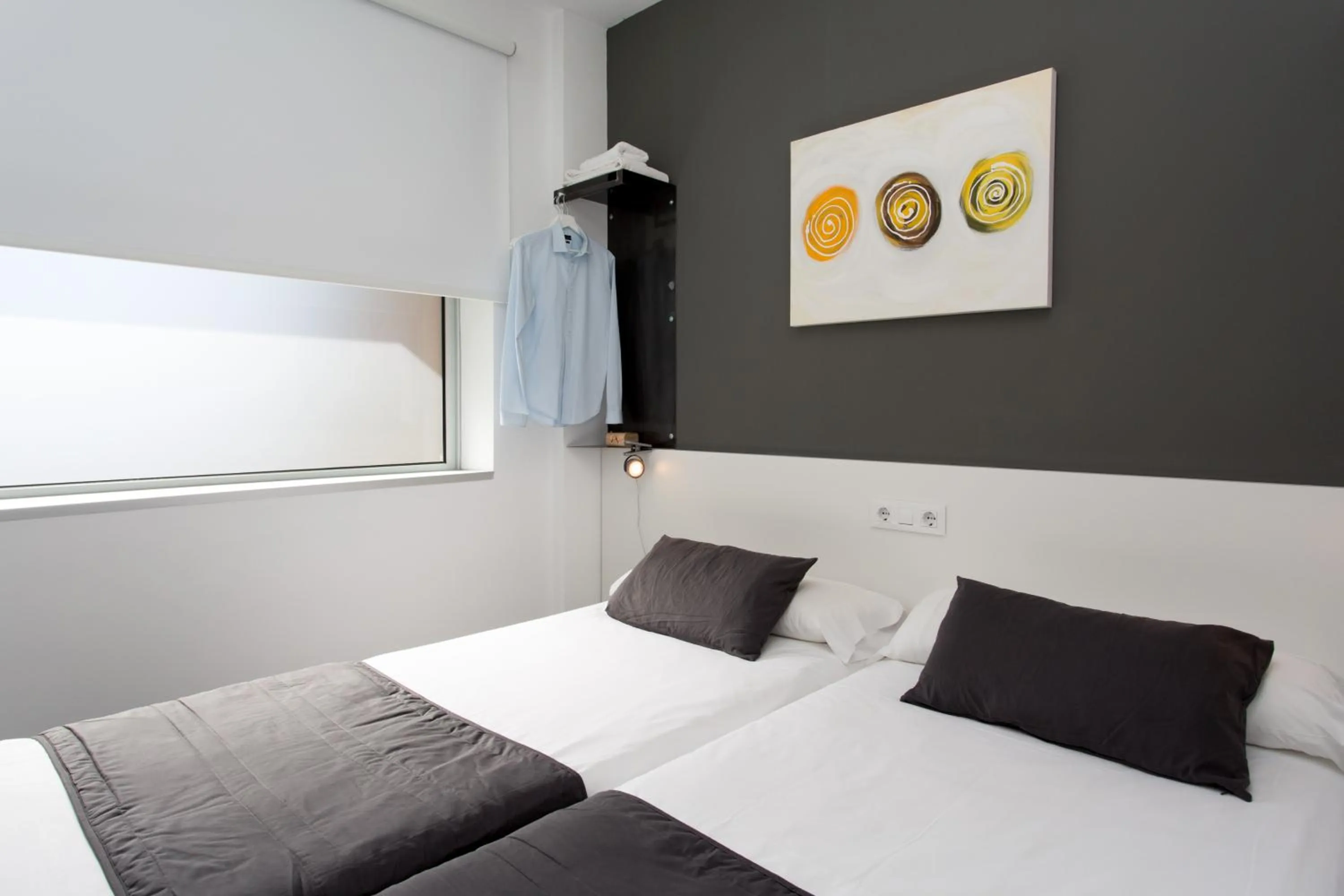 Bed in 08028 Apartments