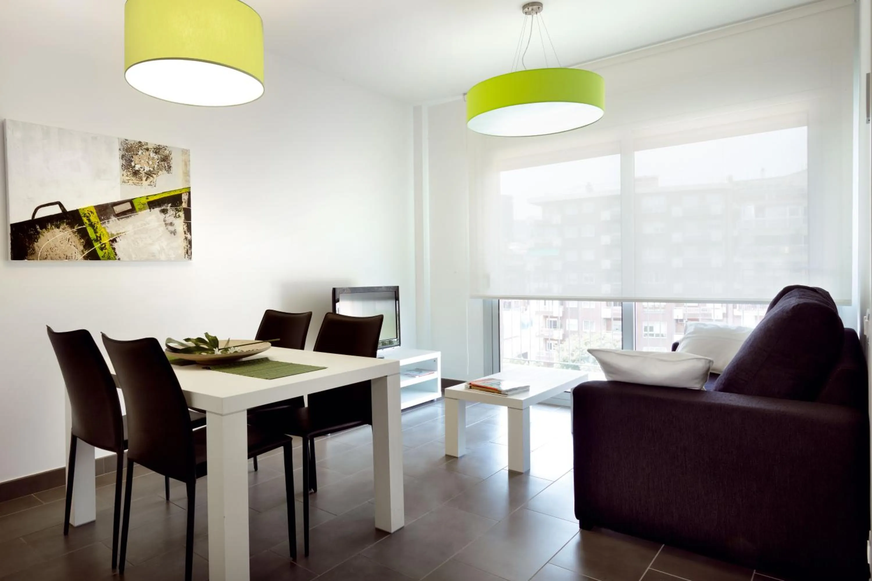 Living room in 08028 Apartments