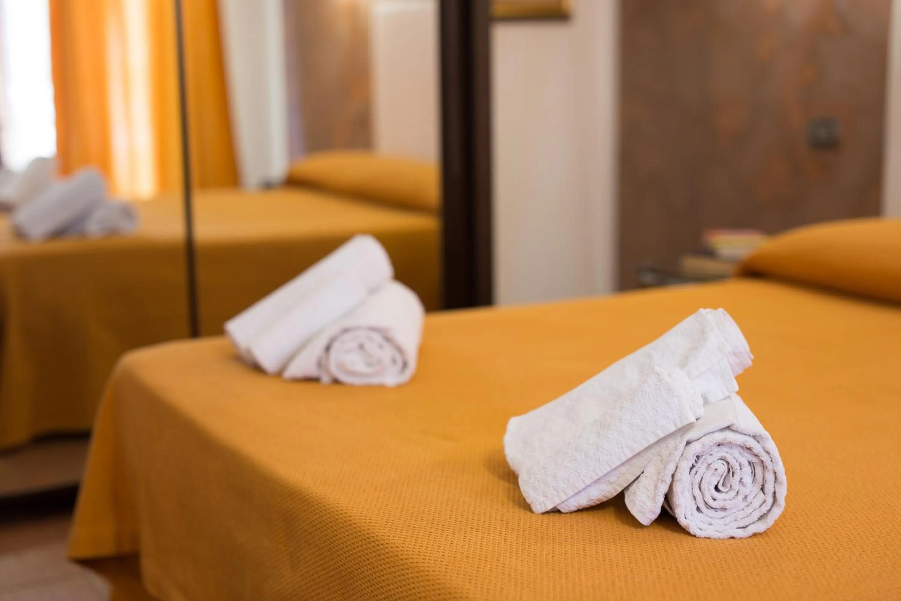 Bedroom, Bed in Antichi Ricordi