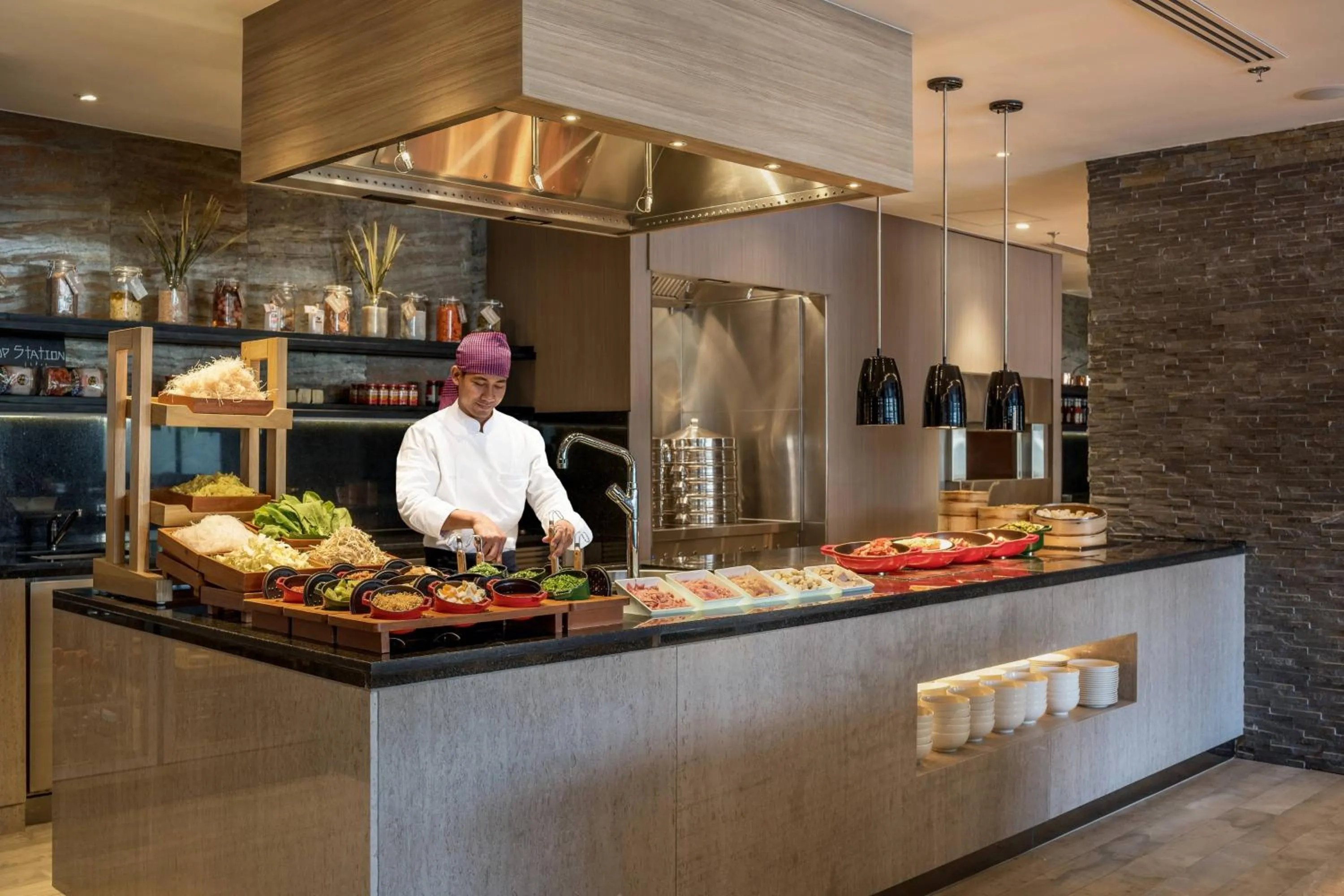 Restaurant/places to eat in Courtyard by Marriott Siem Reap Resort