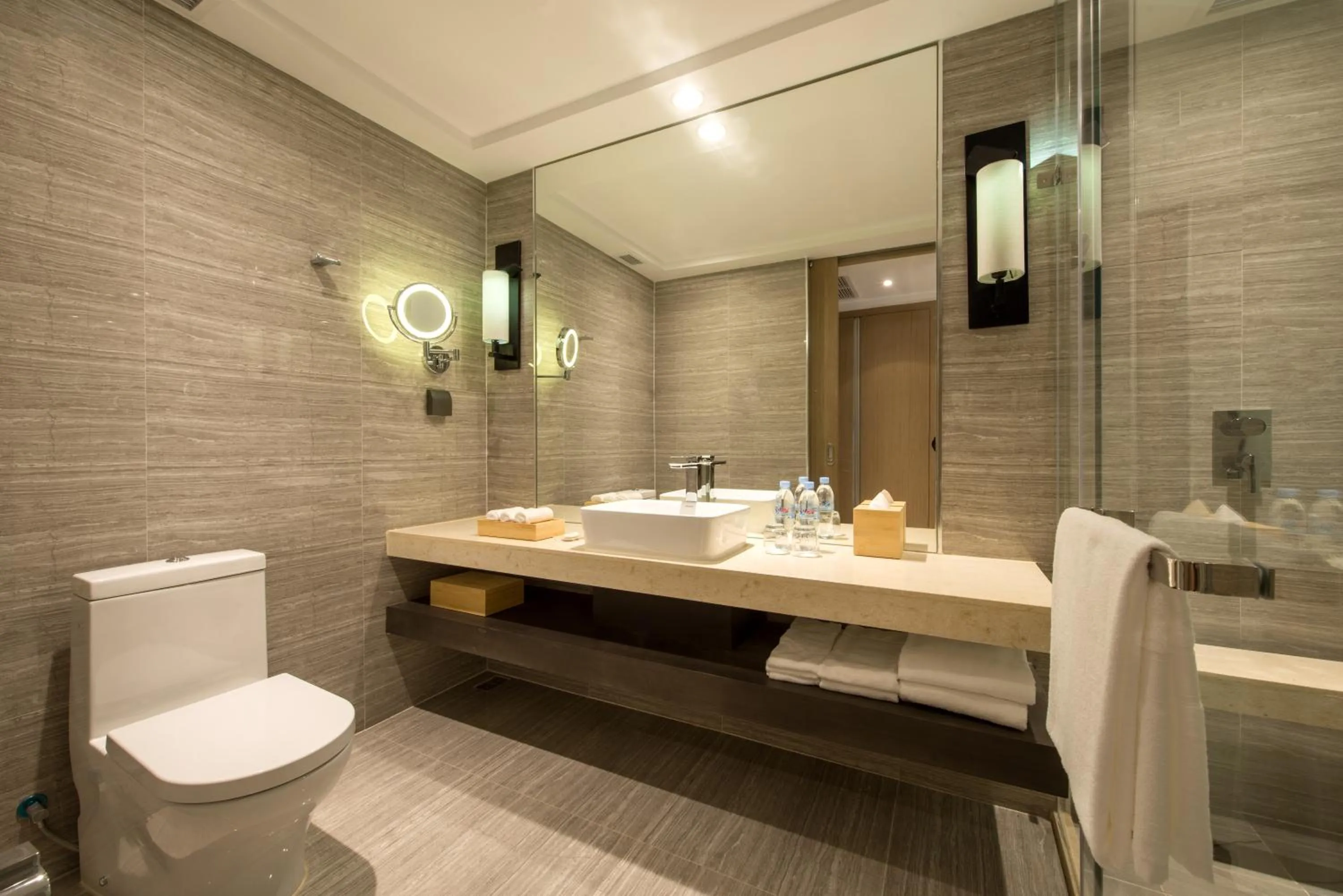 Toilet in Courtyard by Marriott Siem Reap Resort