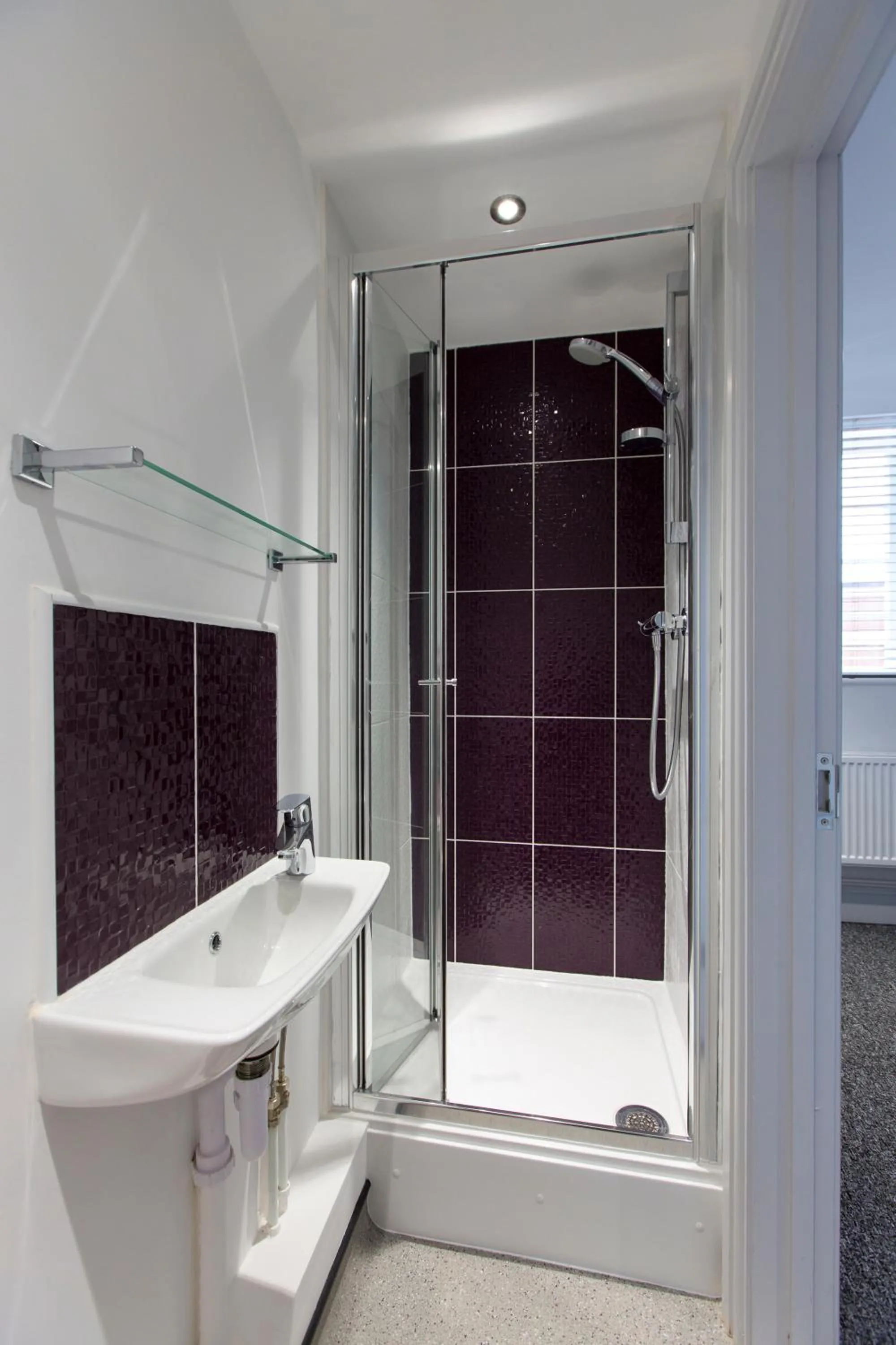 Shower in Old County Court